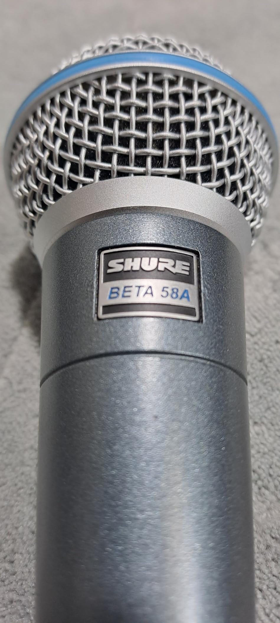Shure BETA 58A Supercardioid Dynamic Vocal Microphone | Supercardioid dynamic vocal mic for stage and studio; includes A25D stand adapter, thread adapter and storage bag customer photo 1