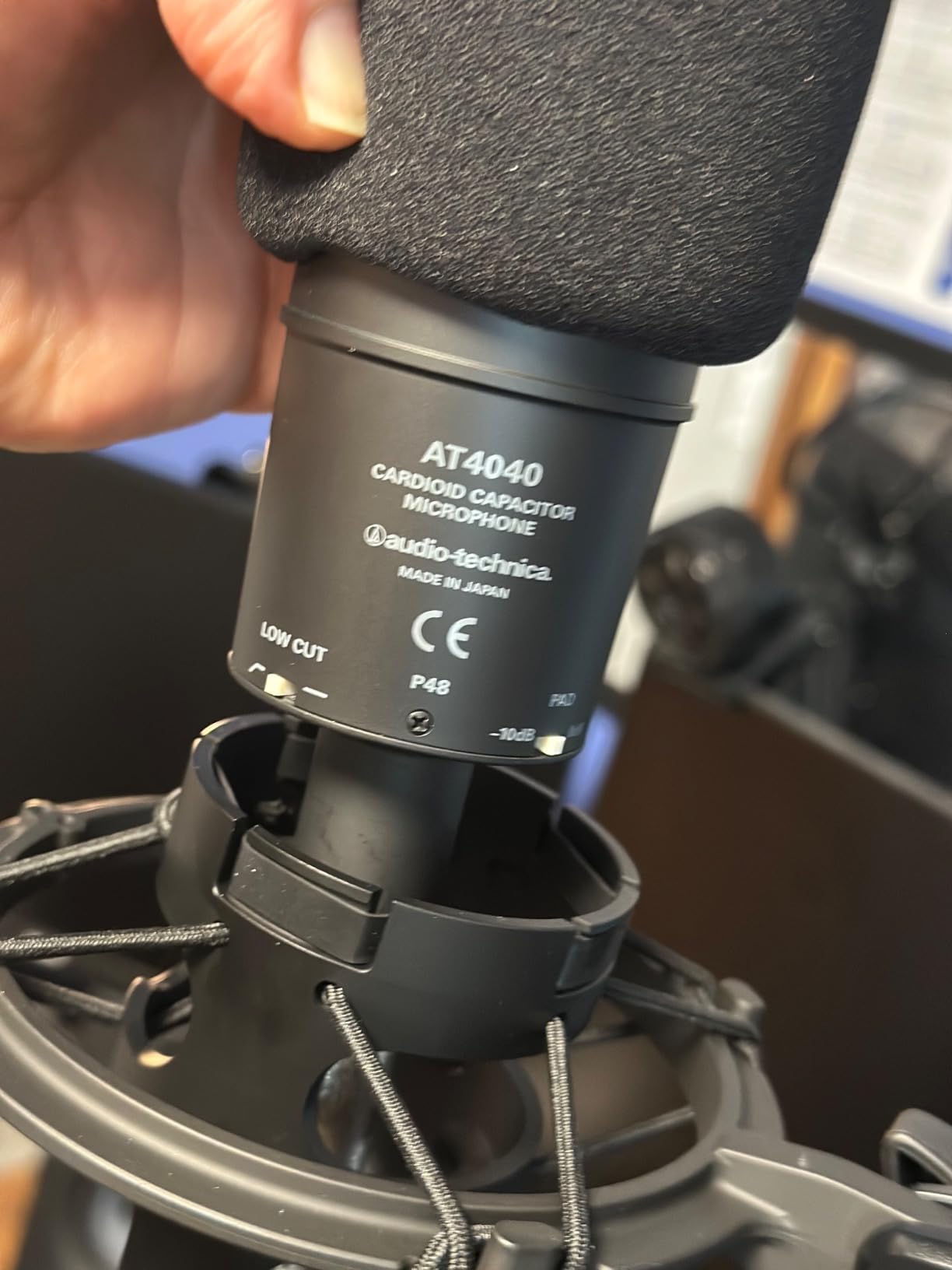 Audio-Technica AT4040 Cardioid Condenser Microphone customer photo 2