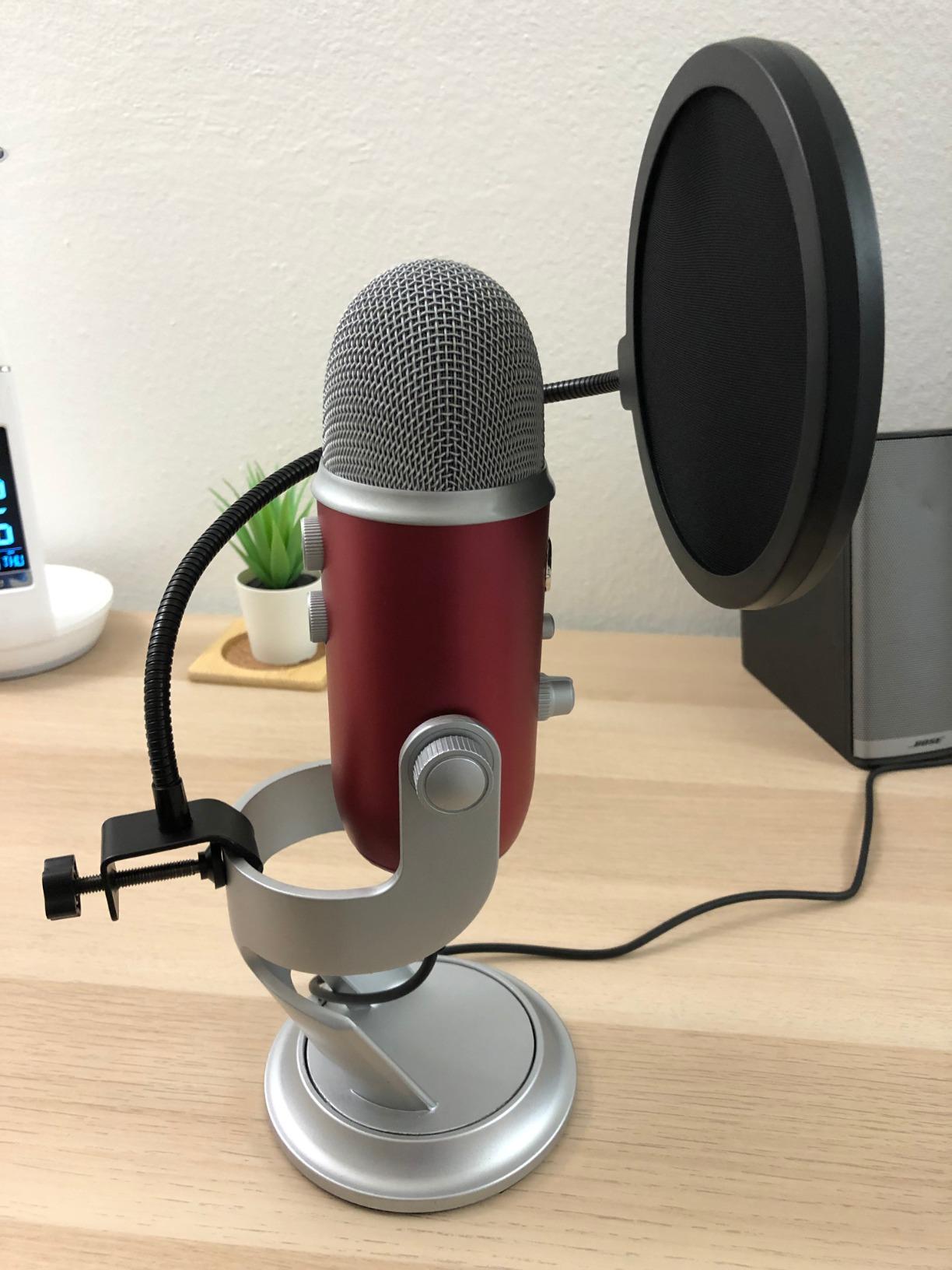 Neewer Professional Microphone Pop Filter Shield Compatible with Blue Yeti and Any Other Microphone, Dual Layered Wind Pop Screen With A Flexible 360 Degree Gooseneck Clip Stabilizing Arm customer photo 2