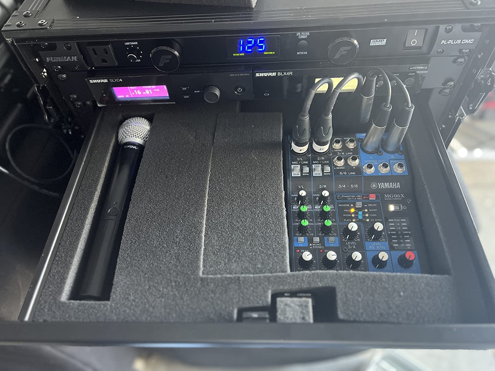 YAMAHA MG06X 6-Input Compact Stereo Mixer with Effects customer photo 1