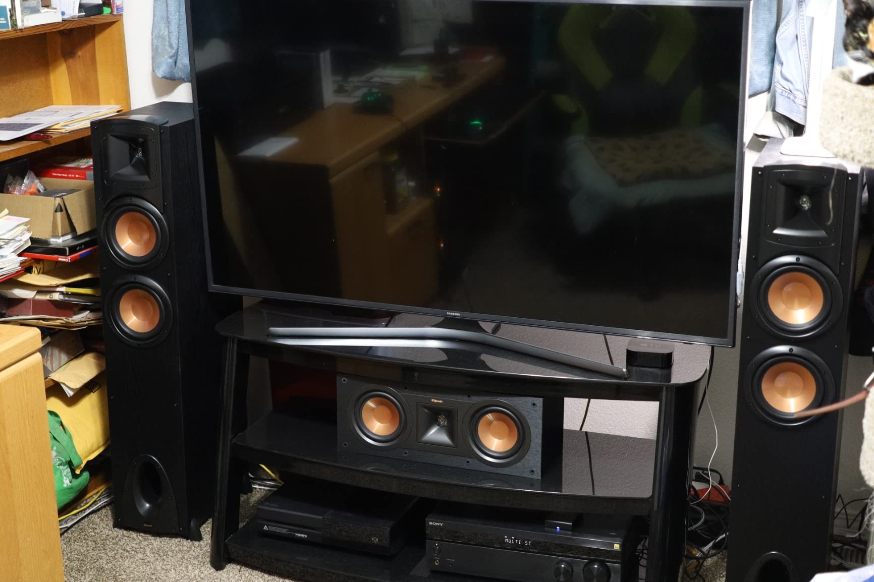 Klipsch Reference R-25C Reference Two-Way Center Channel Speaker, 400W Peak Power customer photo 2