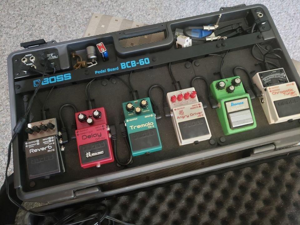 BOSS RV-6 Reverb Guitar Pedal (RV-6) customer photo 1