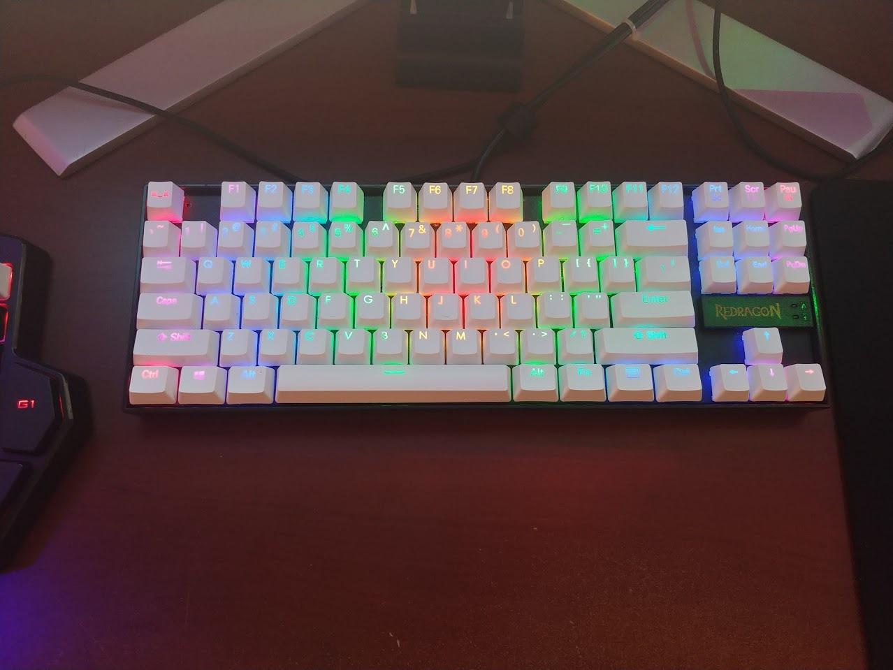 Redragon K552P Mechanical Gaming Keyboard TKL with 18 Backlight Modes, Hot-Swappable Blue Switches, 87-Key Compact Ergonomic Design, N-Key Rollover & Software Programmable Macro - RGB, Black customer photo 2
