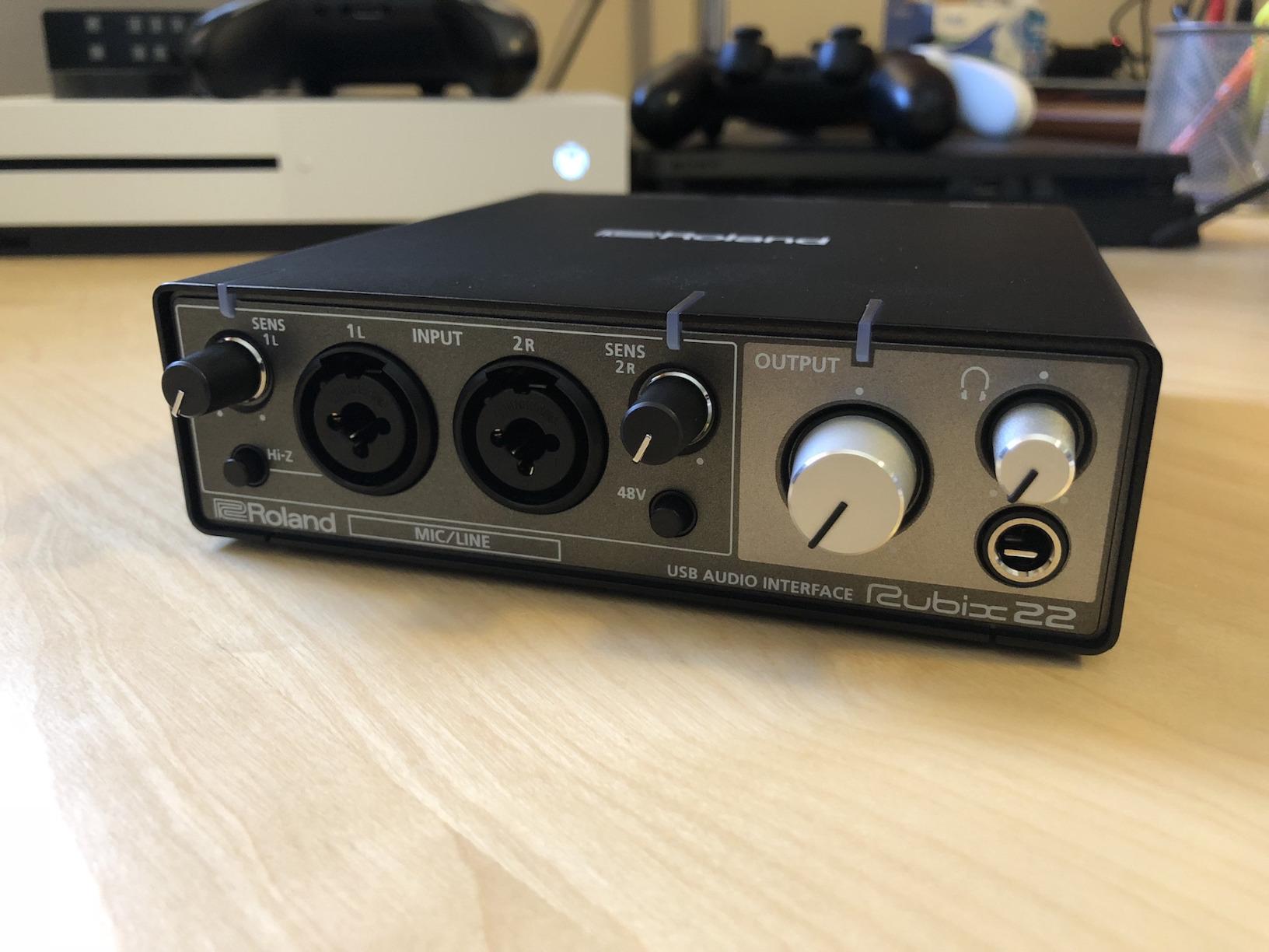 Roland Rubix22 2-In/2-Out USB Audio Interface | High-Resolution Audio | Record with Mics, Guitars, Keys & More | Compact & Durable Build | Compatible with Mac, PC & iPad | Expanded I/O Features customer photo 2