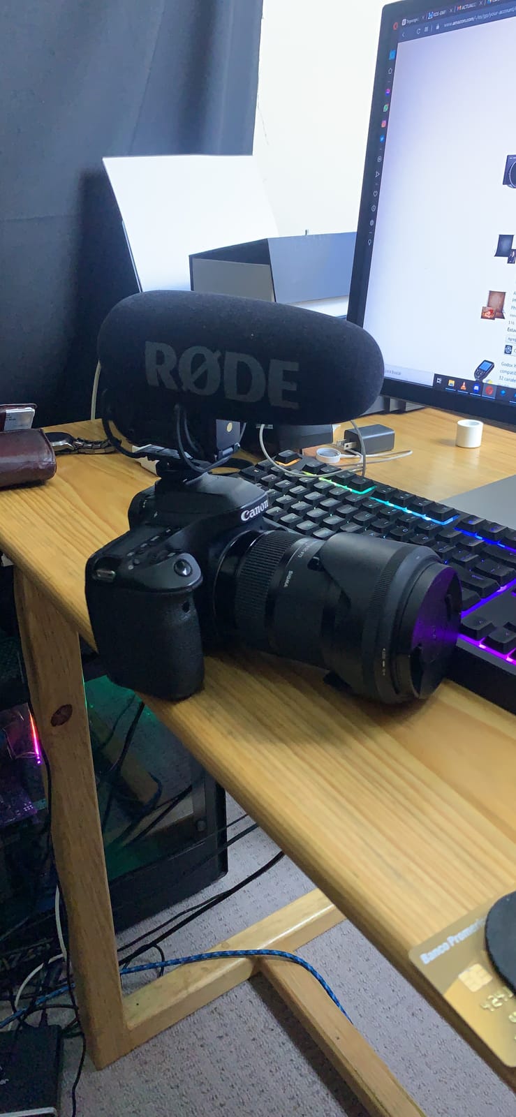 RØDE VideoMic Pro+ Premium On-camera Shotgun Microphone with High-pass Filter, High-frequency Boost, Pad, Safety Channel for Filmmaking, Content Creation and Location Recording customer photo 2