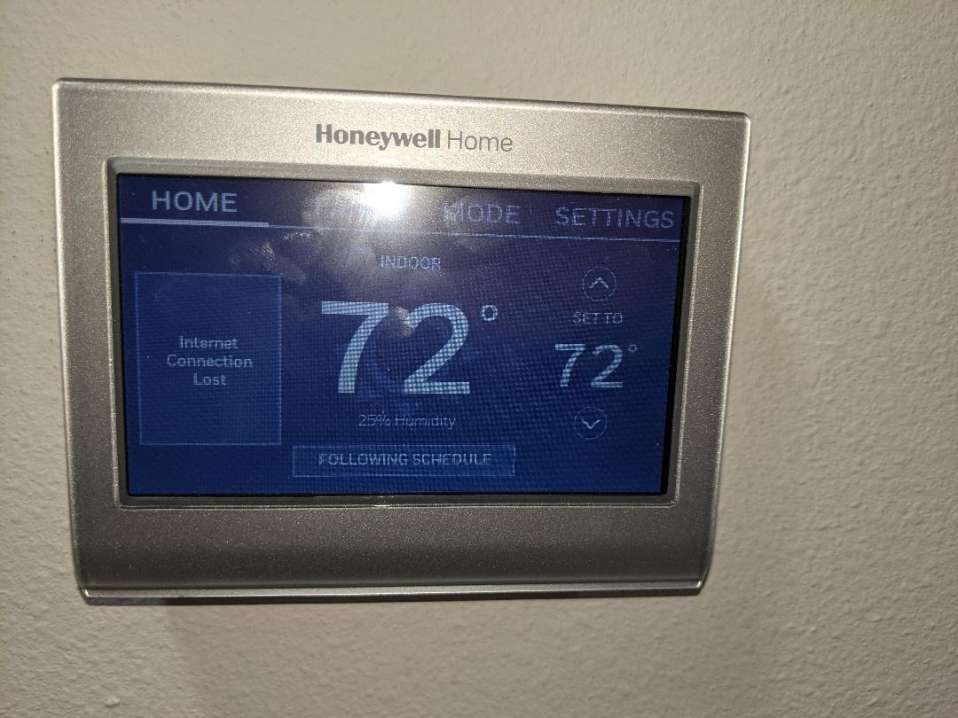 Honeywell Home RTH9585WF Wi-Fi Smart Color Thermostat, 7 Day Programmable, Touch Screen, Energy Star, Alexa Ready, C-Wire Required, Not Compatible with Line Volt Heating Gray customer photo 2