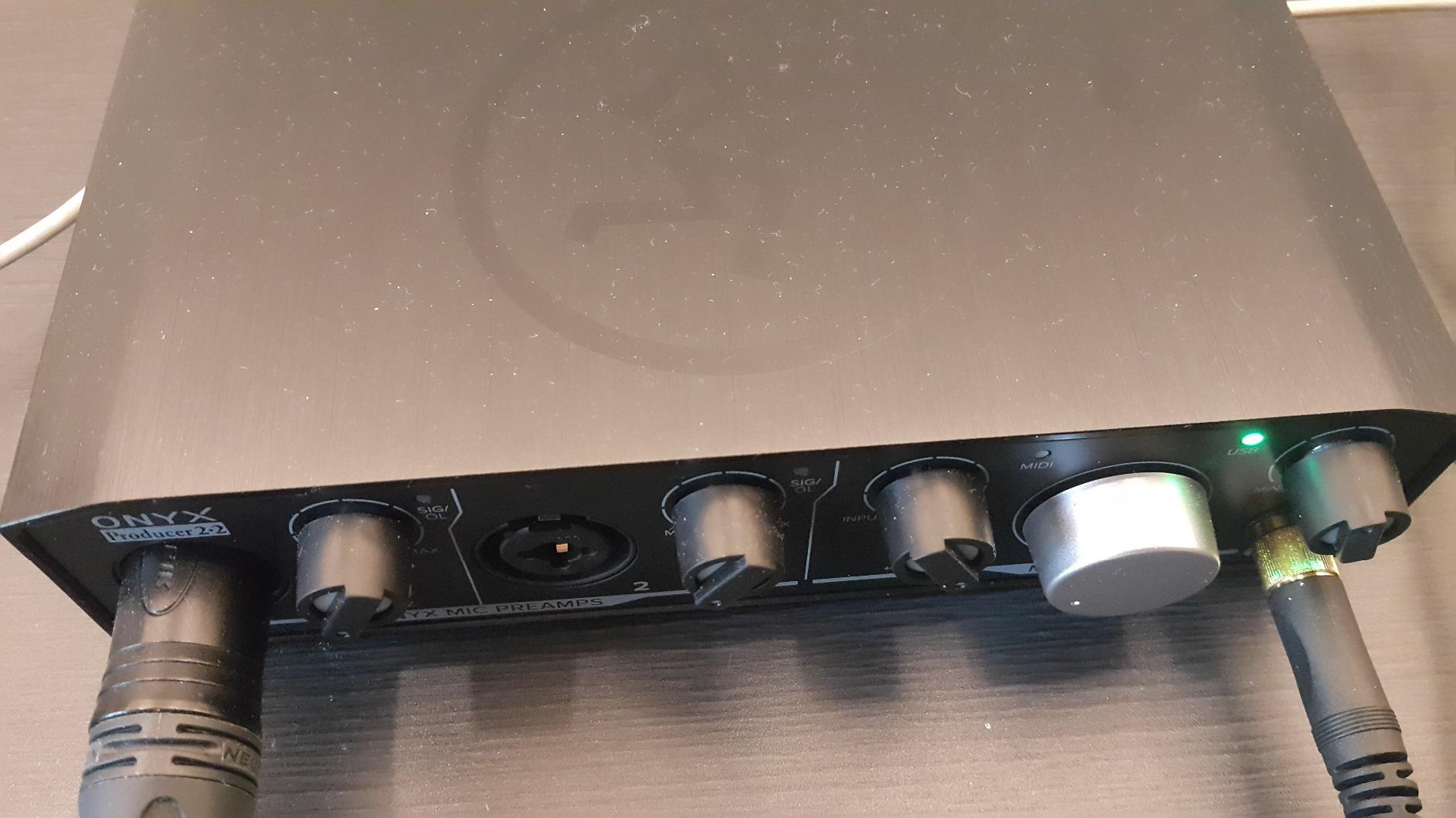 Mackie Audio Interface, Onyx Producer 2X2 USB Audio Interface with MIDI (Onyx Producer 2-2) customer photo 1