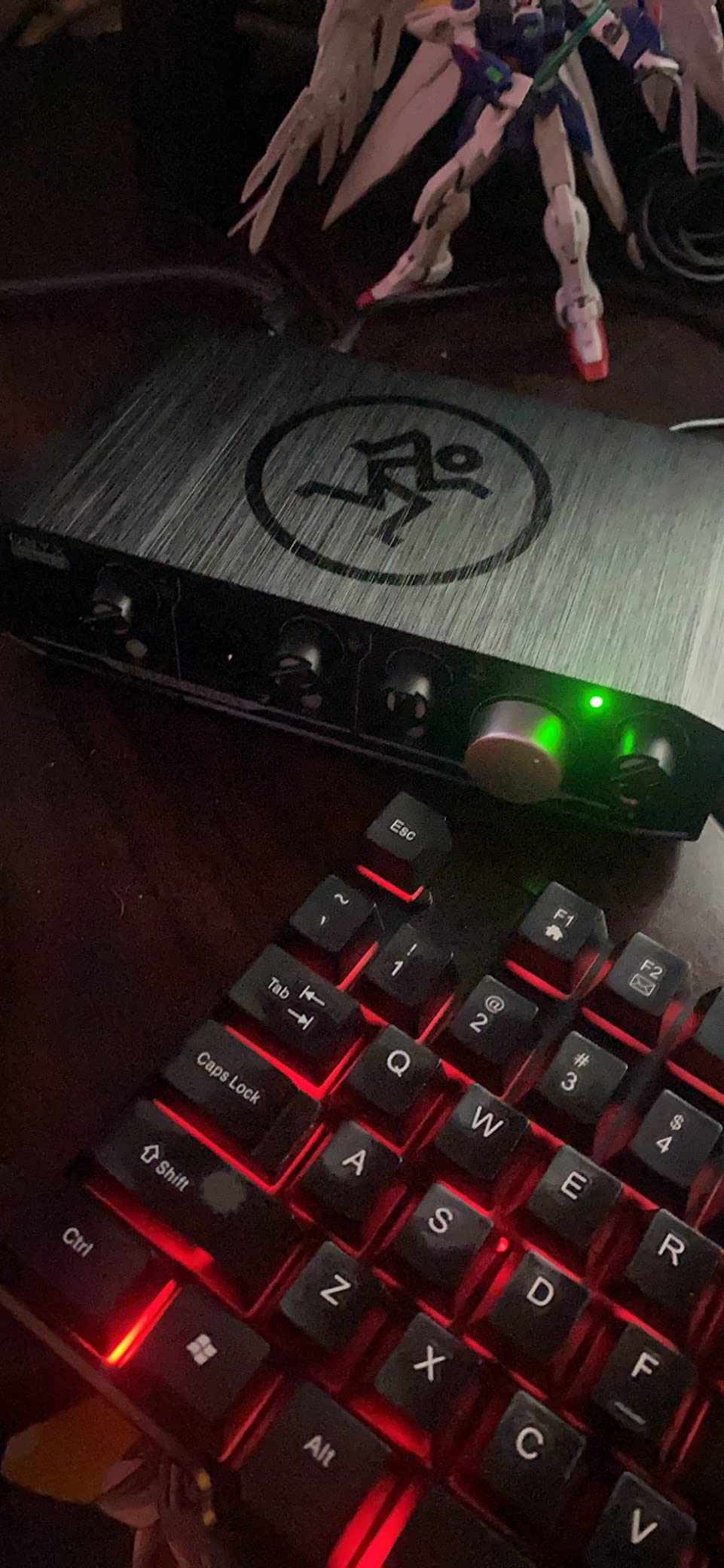 Mackie Audio Interface, Onyx Producer 2X2 USB Audio Interface with MIDI (Onyx Producer 2-2) customer photo 2