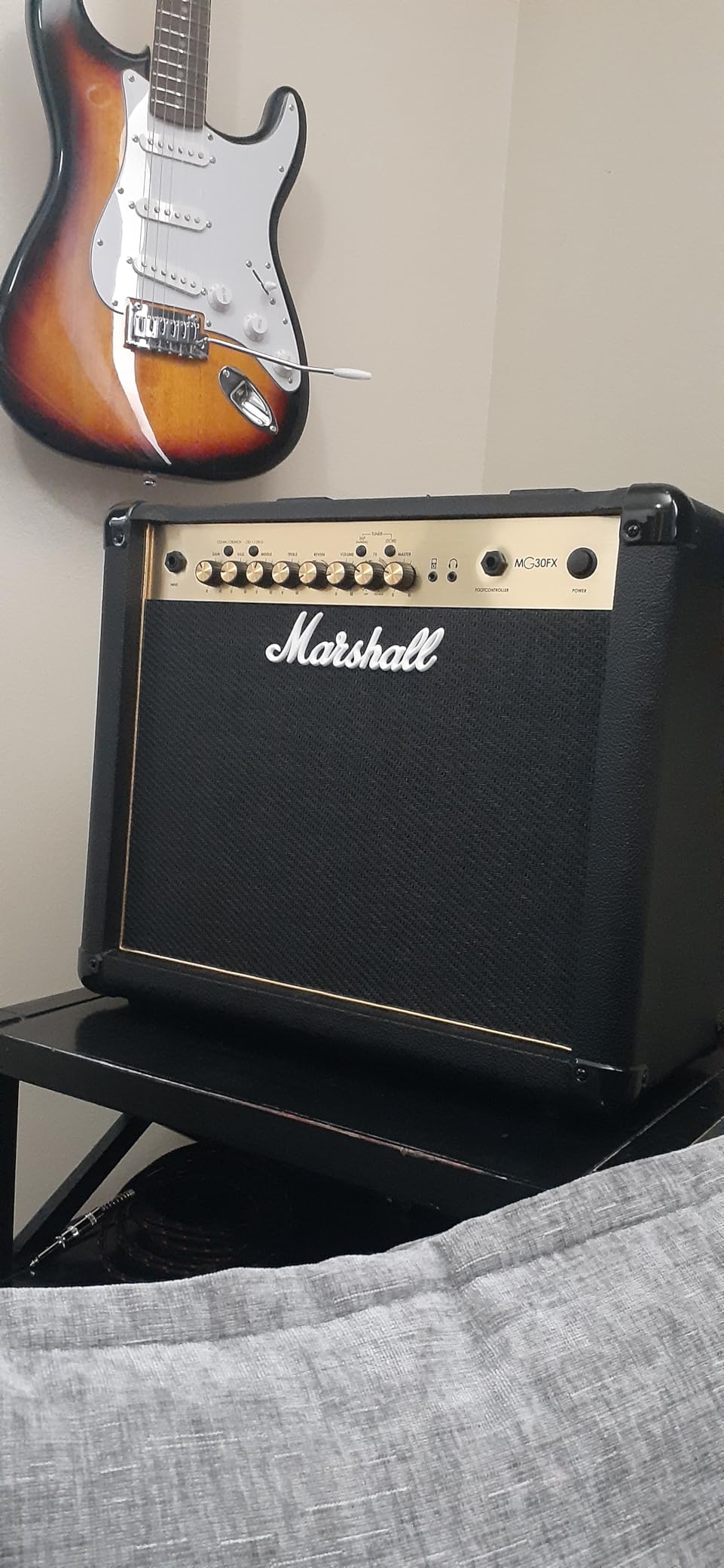 Marshall MG30GFX Combo Guitar Amplifier with Clean, Crunch, Overdrive Channels, 30W customer photo 2