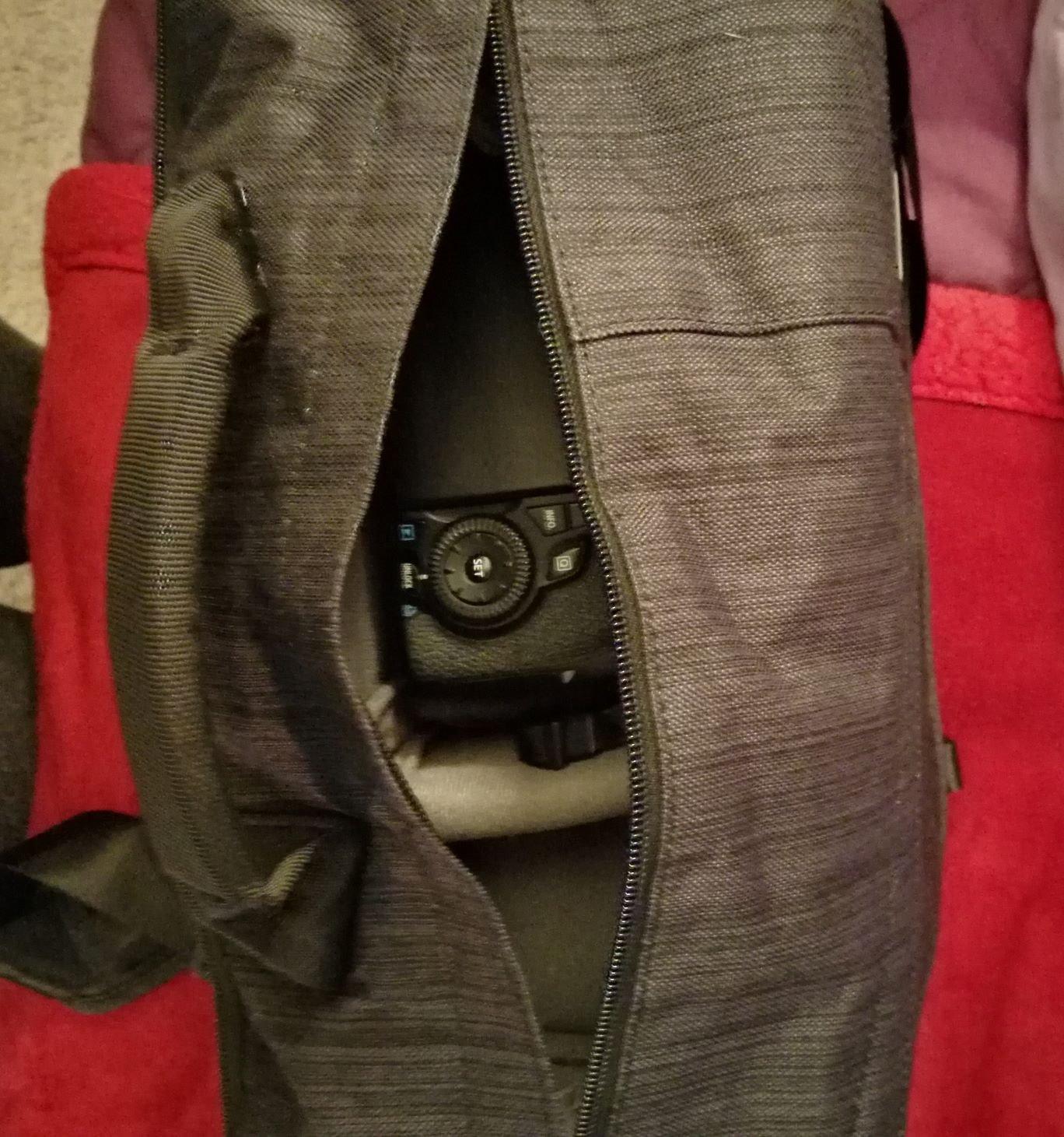 CADeN Camera Bag Case Shoulder Messenger Photography Bag with Laptop Compartment 14