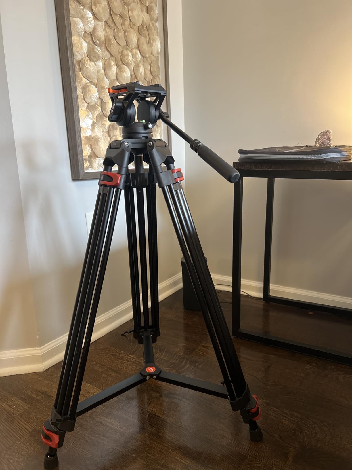 COMAN FF16LS Heavy Duty Tripod, 74
