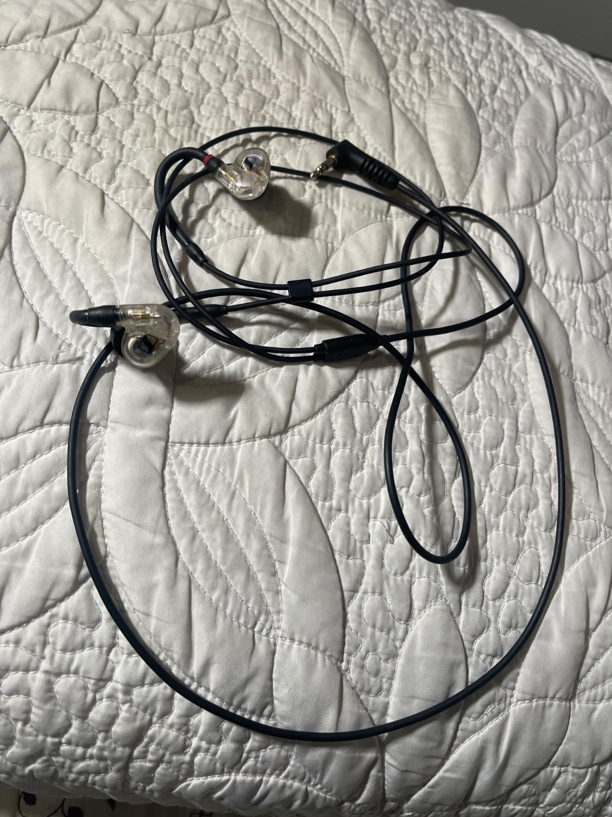 SENNHEISER IE 40 PRO, molded in ear dynamic monitors (Black) customer photo 2