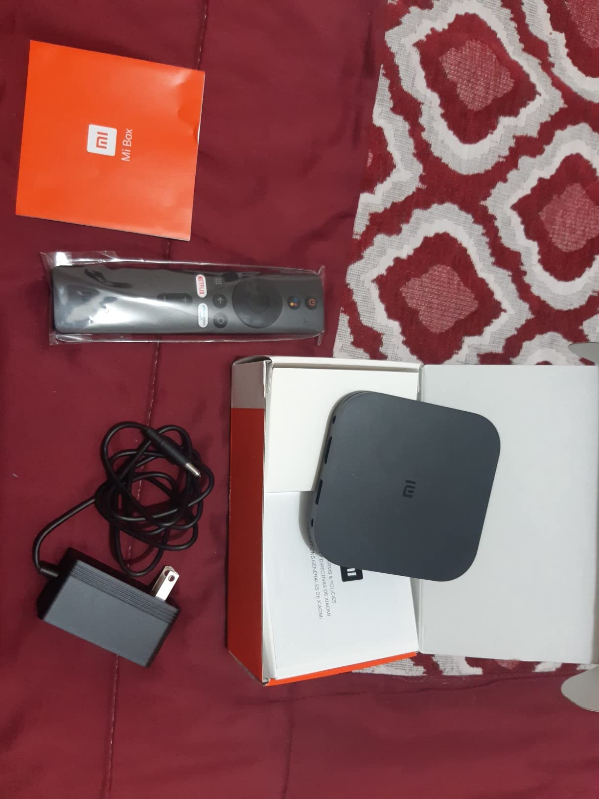 Xiaomi TV Box S 3rd Gen - 4K UHD, Google TV, 32GB Memory, Dolby Vision and Atmos, WiFi 6, HDMI 2.1, Fast Streaming, Compact and Powerful customer photo 1