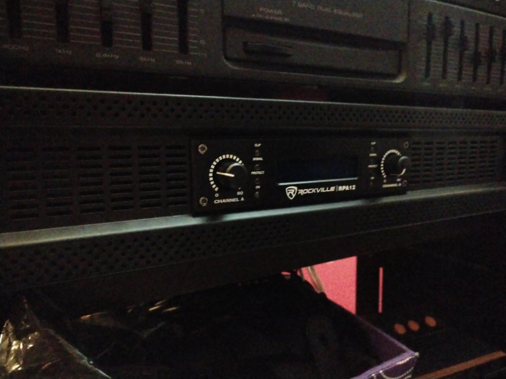 Rockville RPA12 2-Channel Professional/DJ Rack Mount Power Amplifier customer photo 2