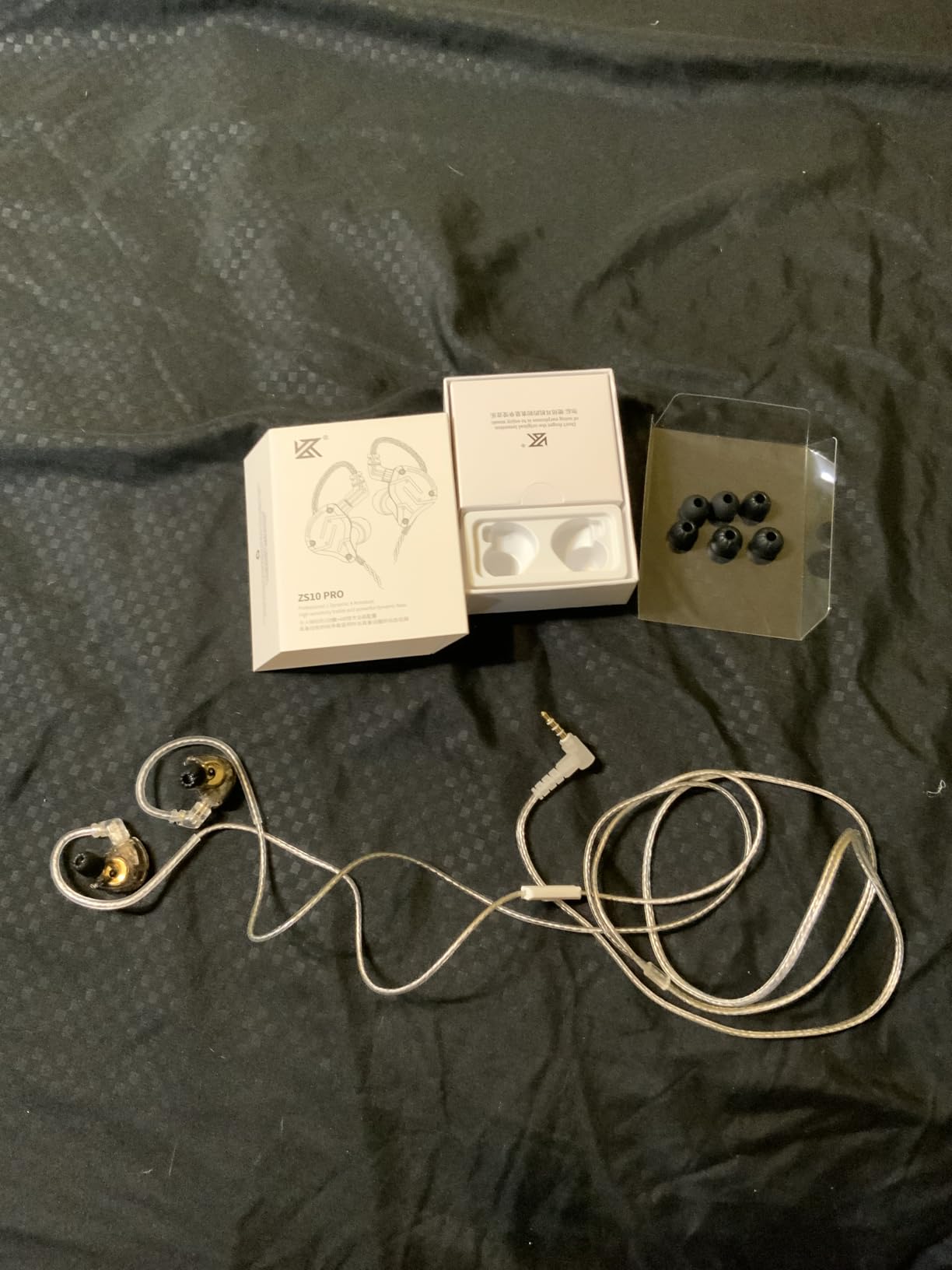 KZ ZS10 Pro 4BA+1DD 5 Driver in Ear Monitor, HiFi Wired Earbuds, Hybrid IEM Earphones with Stainless Steel Faceplate customer photo 1