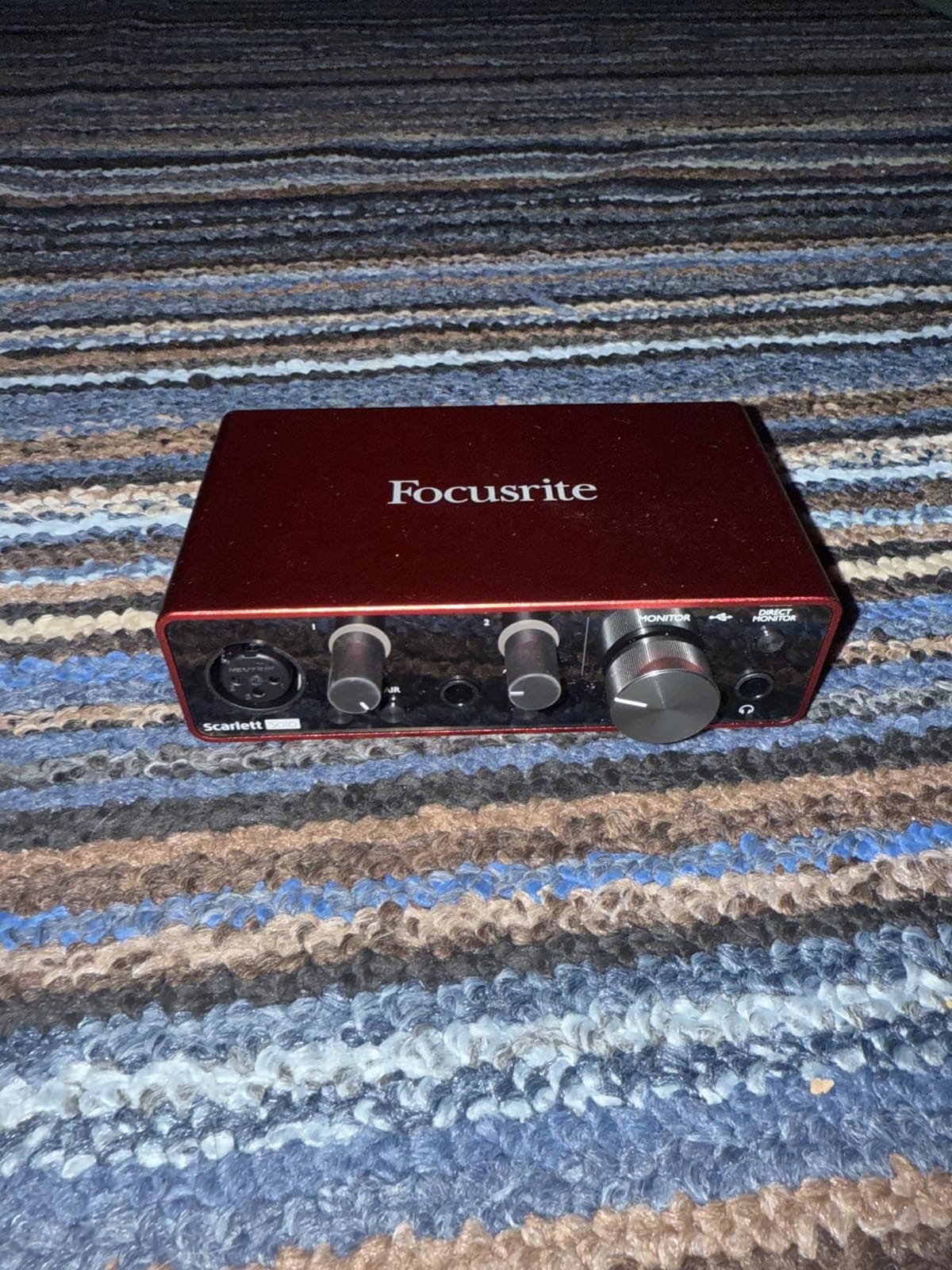Focusrite Scarlett Solo 3rd Gen USB-C Audio Interface | 1 XLR Mic Preamp, 1 Hi-Z Instrument Input, 24-Bit/192kHz, 56dB Gain Range, Air Mode, macOS/Windows/iPadOS Compatible customer photo 1