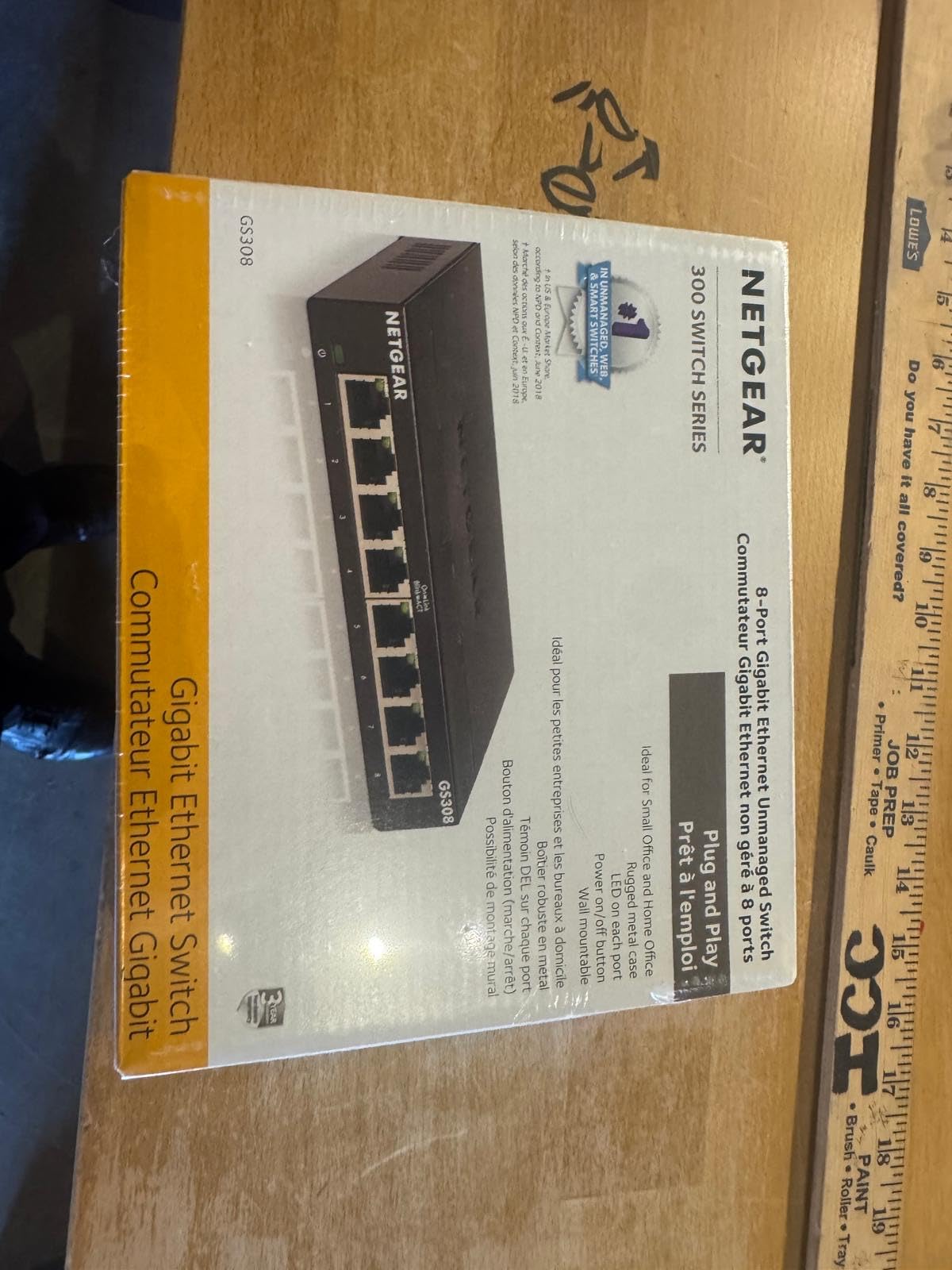 NETGEAR 5-Port Gigabit Ethernet Unmanaged Network Switch (GS305) | Essentials Model, Home Network Hub, Office Ethernet Splitter, Plug-and-Play, Silent Operation, Desktop or Wall Mount customer photo 2