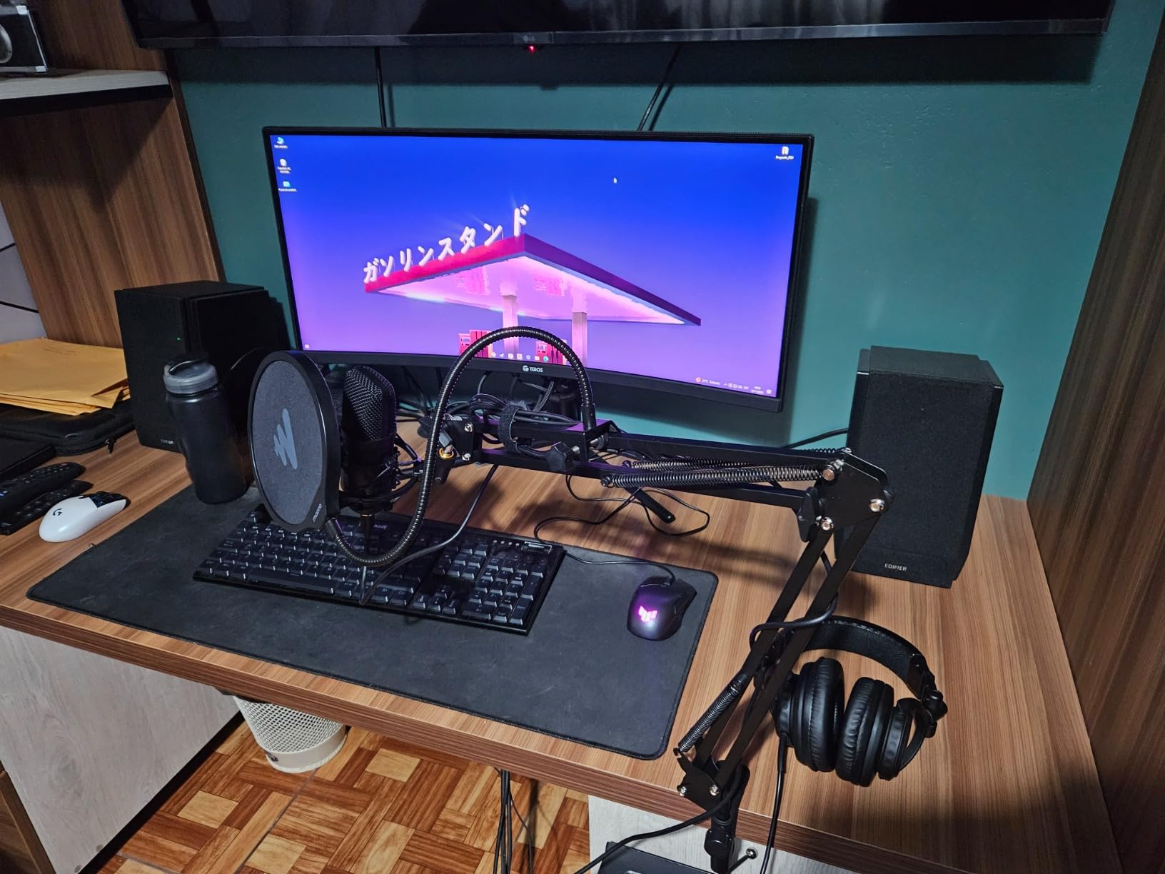 MAONO AU-A04H USB Microphone Kit with Headphones for PC, Podcast & Gaming customer photo 1