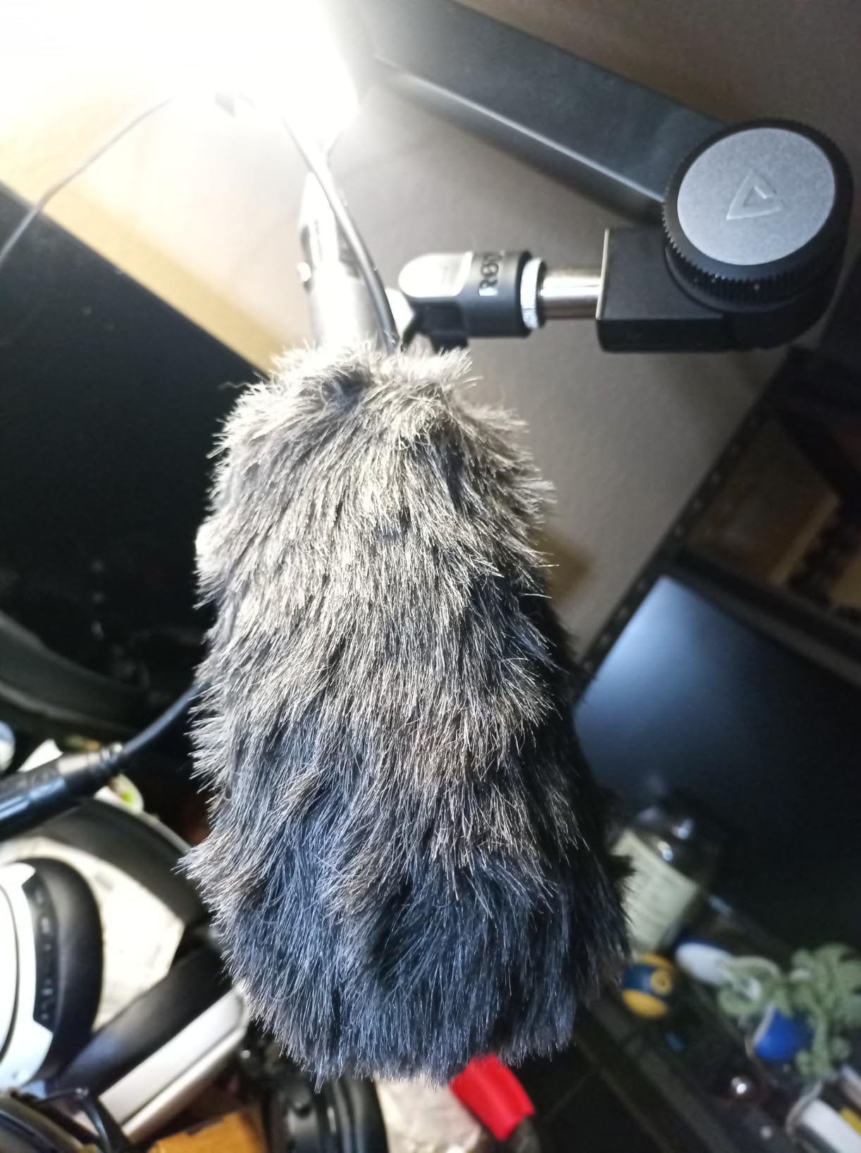 Rode NTG5 Shotgun Condenser Microphone Kit, Black customer photo 1