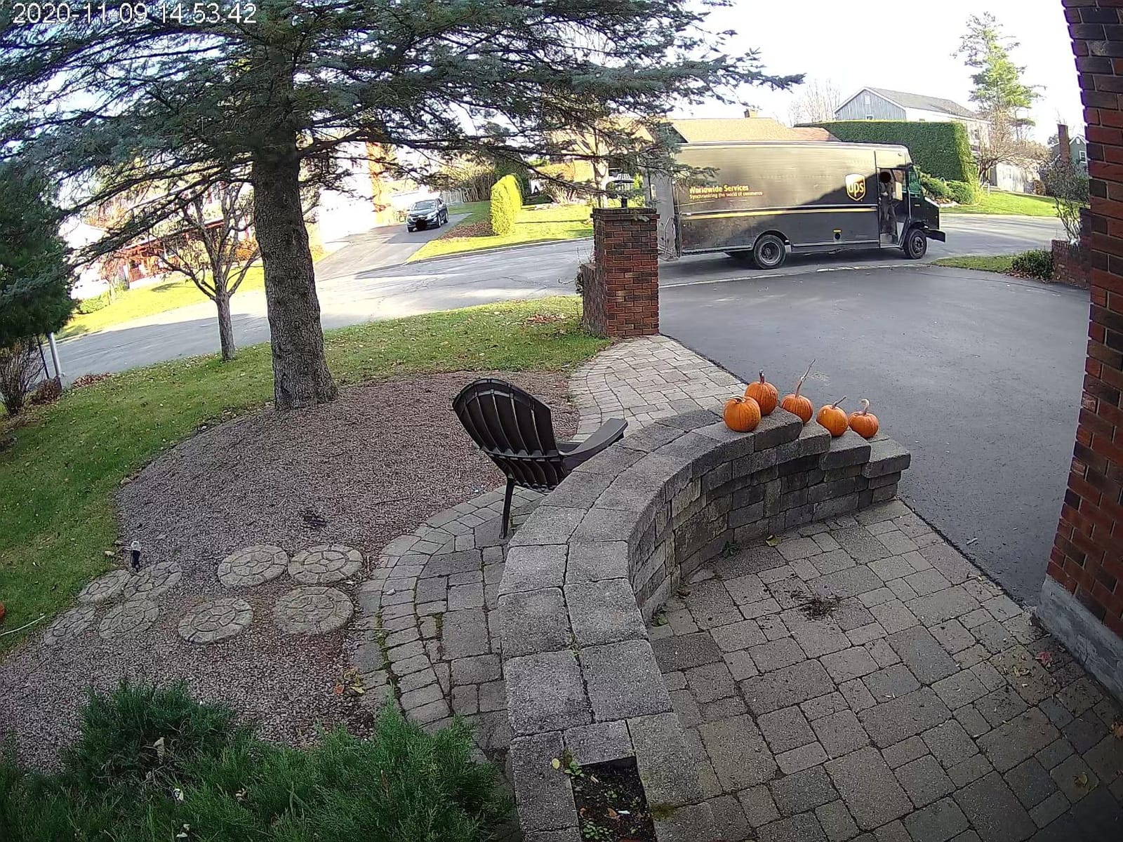 Amcrest 5MP Turret POE Camera, UltraHD Outdoor IP Camera POE with Mic/Audio, 5-Megapixel Security Surveillance Cameras, 98ft NightVision, 132° FOV, MicroSD (256GB), (IP5M-T1179EW-AI-V3) customer photo 1