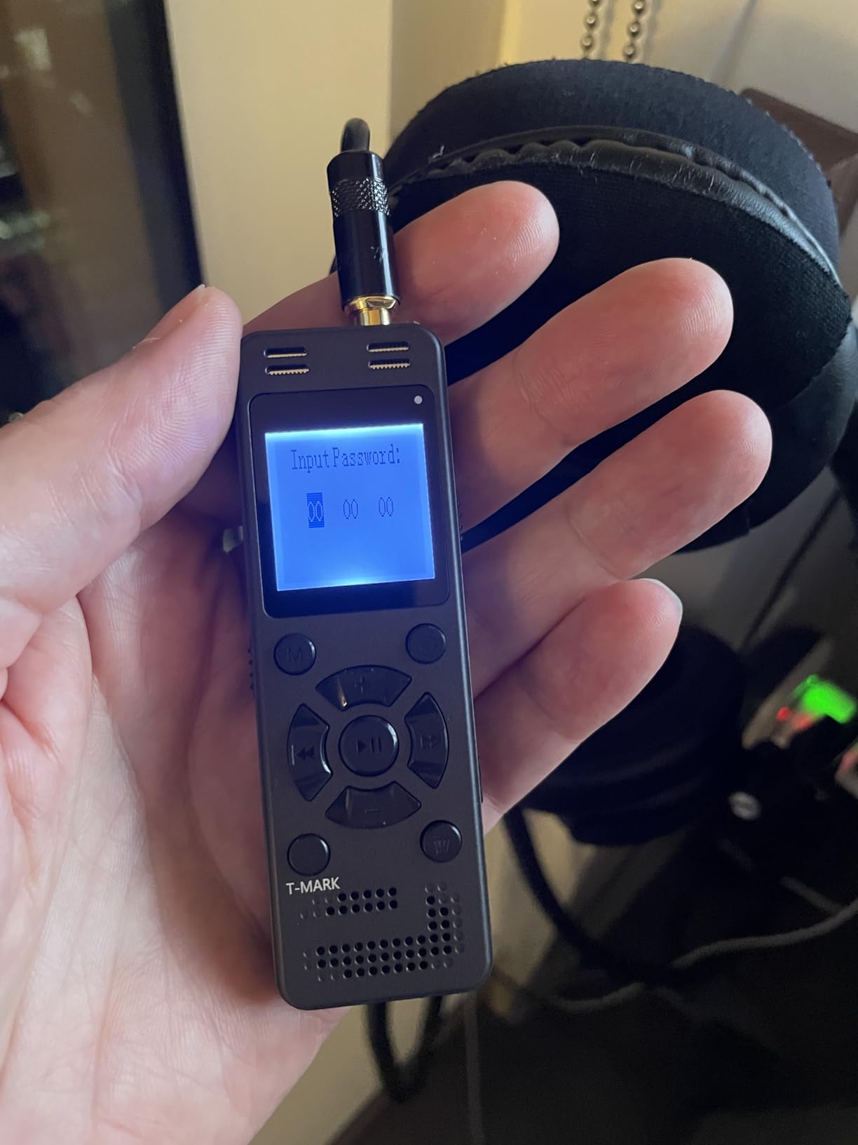 128GB Digital Voice Recorder for Lectures Meetings - EVIDA 9296 Hours Voice Activated Recording Device Audio Recorder with Playback, Password customer photo 2