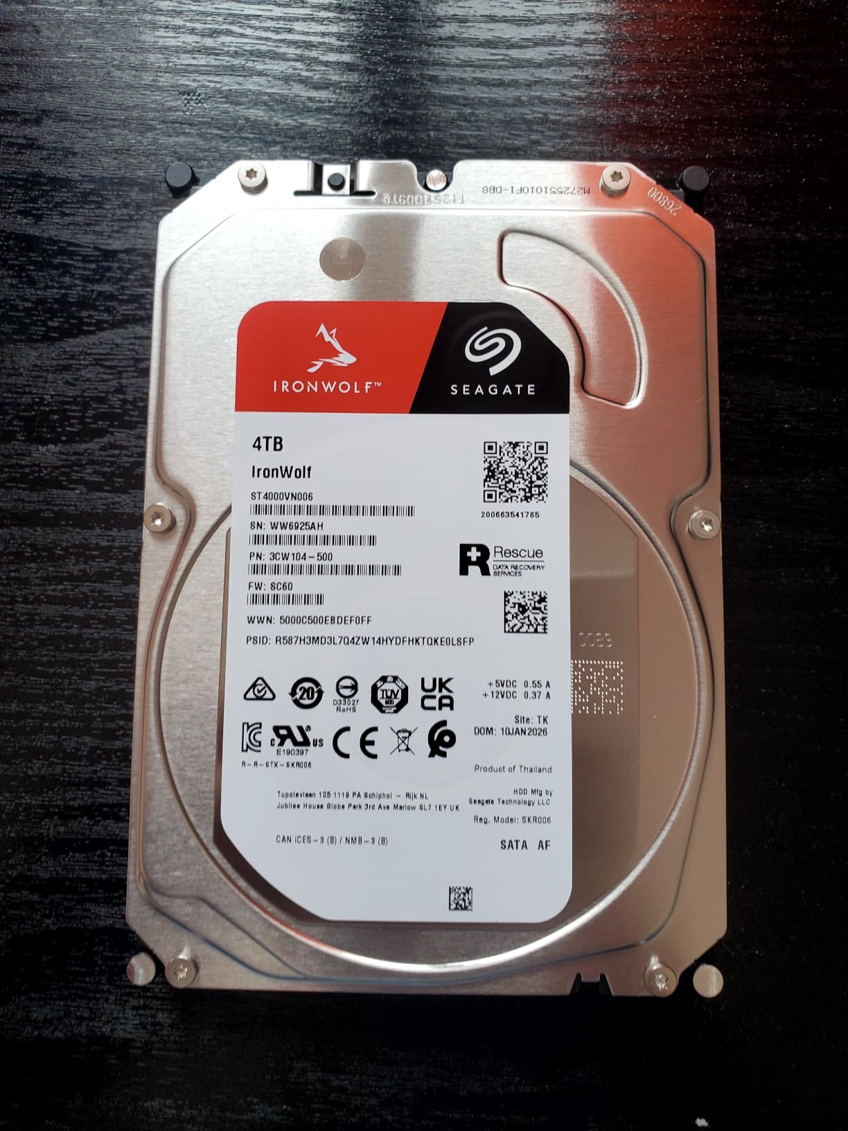 Seagate 8TB IronWolf Internal NAS Hard Drive | SATA 6 Gb/s (ST8000VNZ04) | 24/7 NAS-optimized HDD. AgileArray, All-CMR, RV sensors for multi-bay, 180TB/year. 3-Year Warranty + 3-Year Rescue customer photo 1