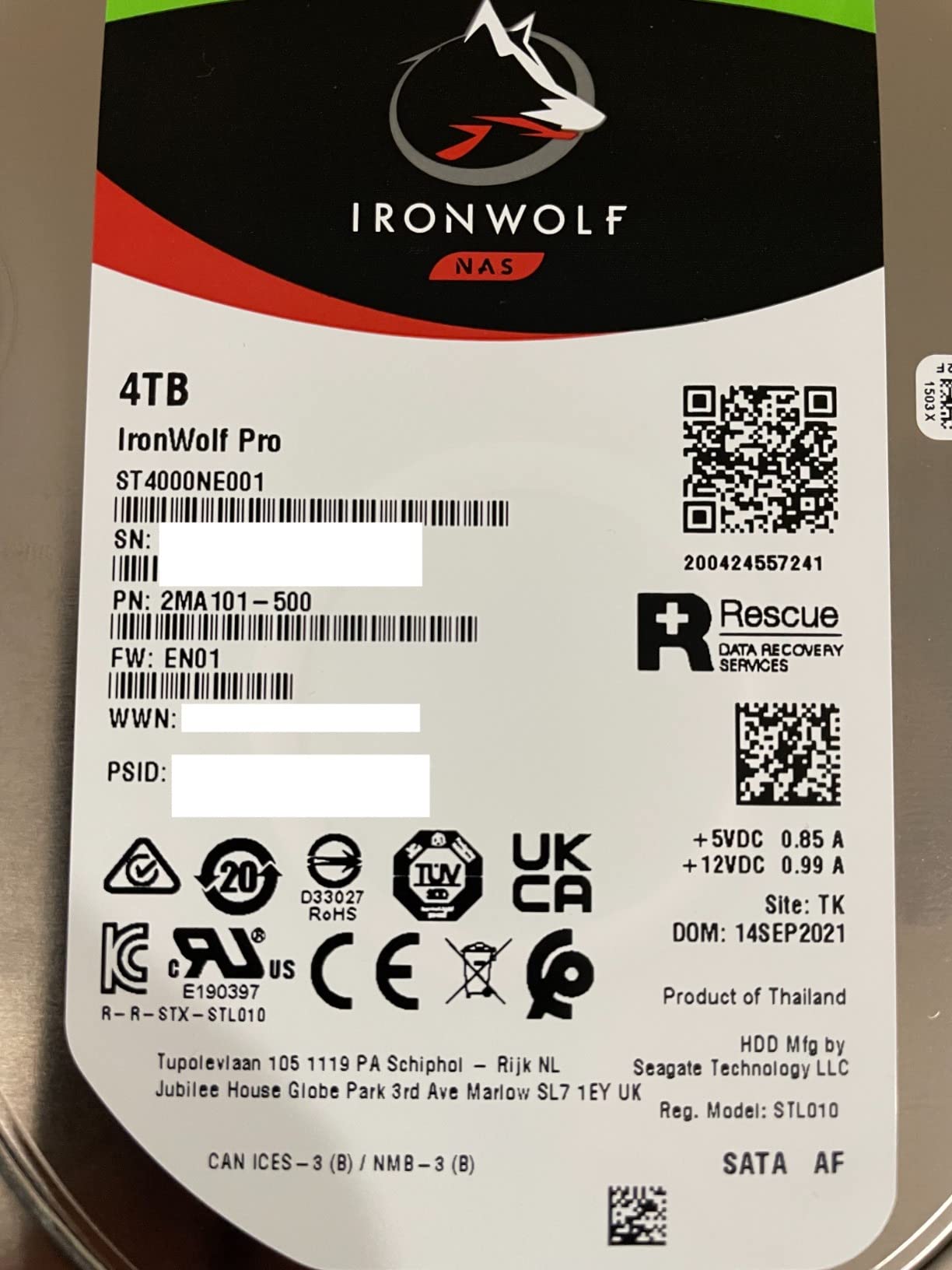 Seagate IronWolf Pro 4TB NAS Internal Hard Drive HDD - 3.5 Inch SATA 6Gb/s 7200 RPM 128MB Cache for RAID Network Attached Storage, Data Recovery Service - Frustration Free Packaging (ST4000NEZ01) customer photo 1