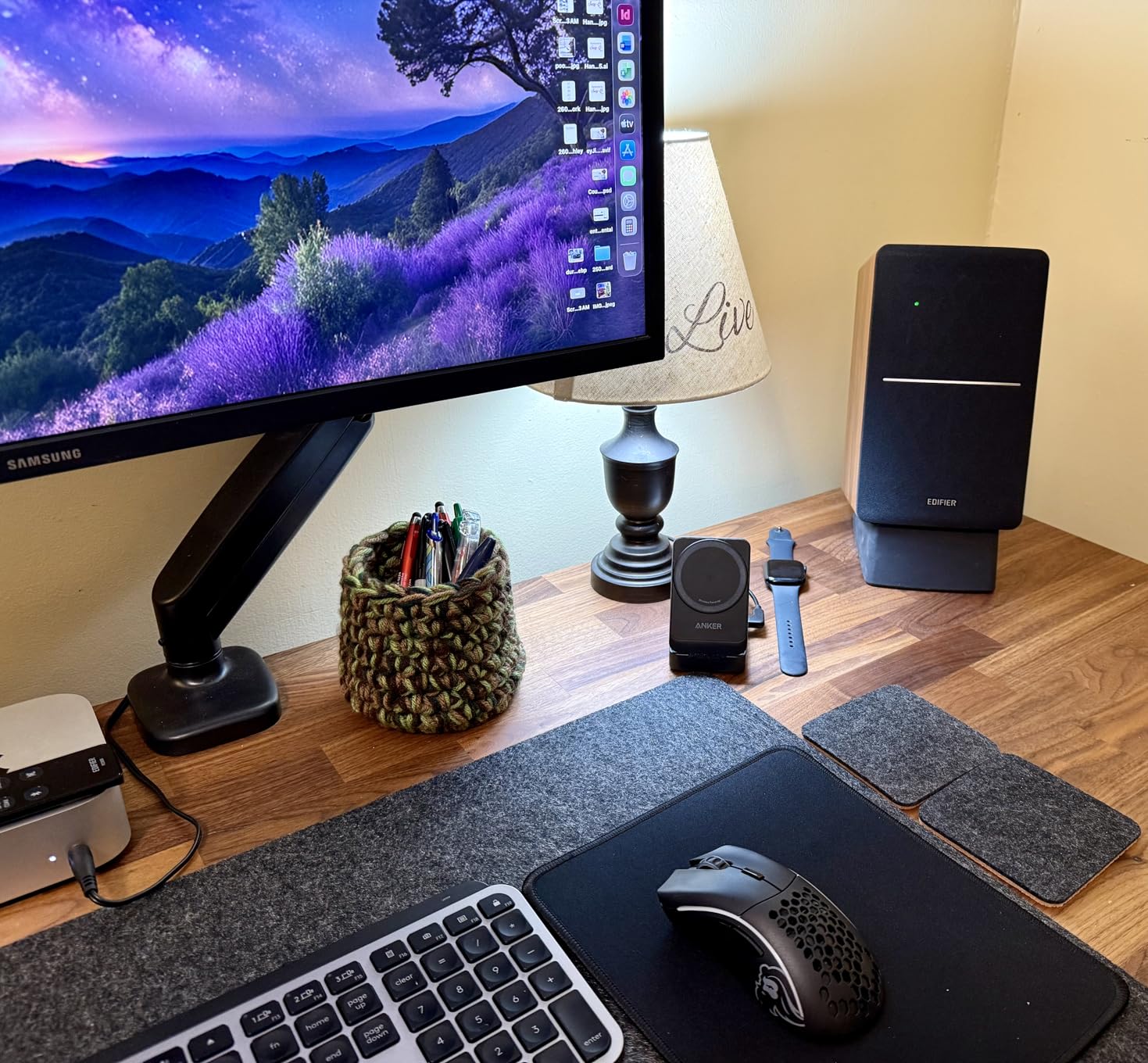 Edifier R1280DBs Active Bluetooth Bookshelf Speakers - Optical Input - 2.0 Wireless Studio Monitor Speaker - 42W RMS with Subwoofer Line Out - Black customer photo 1