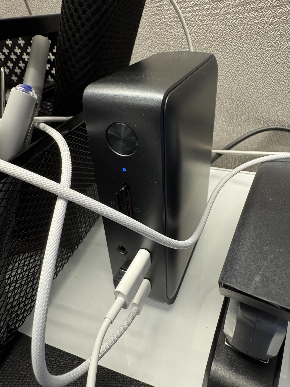 Anker Laptop Docking Station, 13-in-1 USB C Docking Station, Triple Display customer photo 1