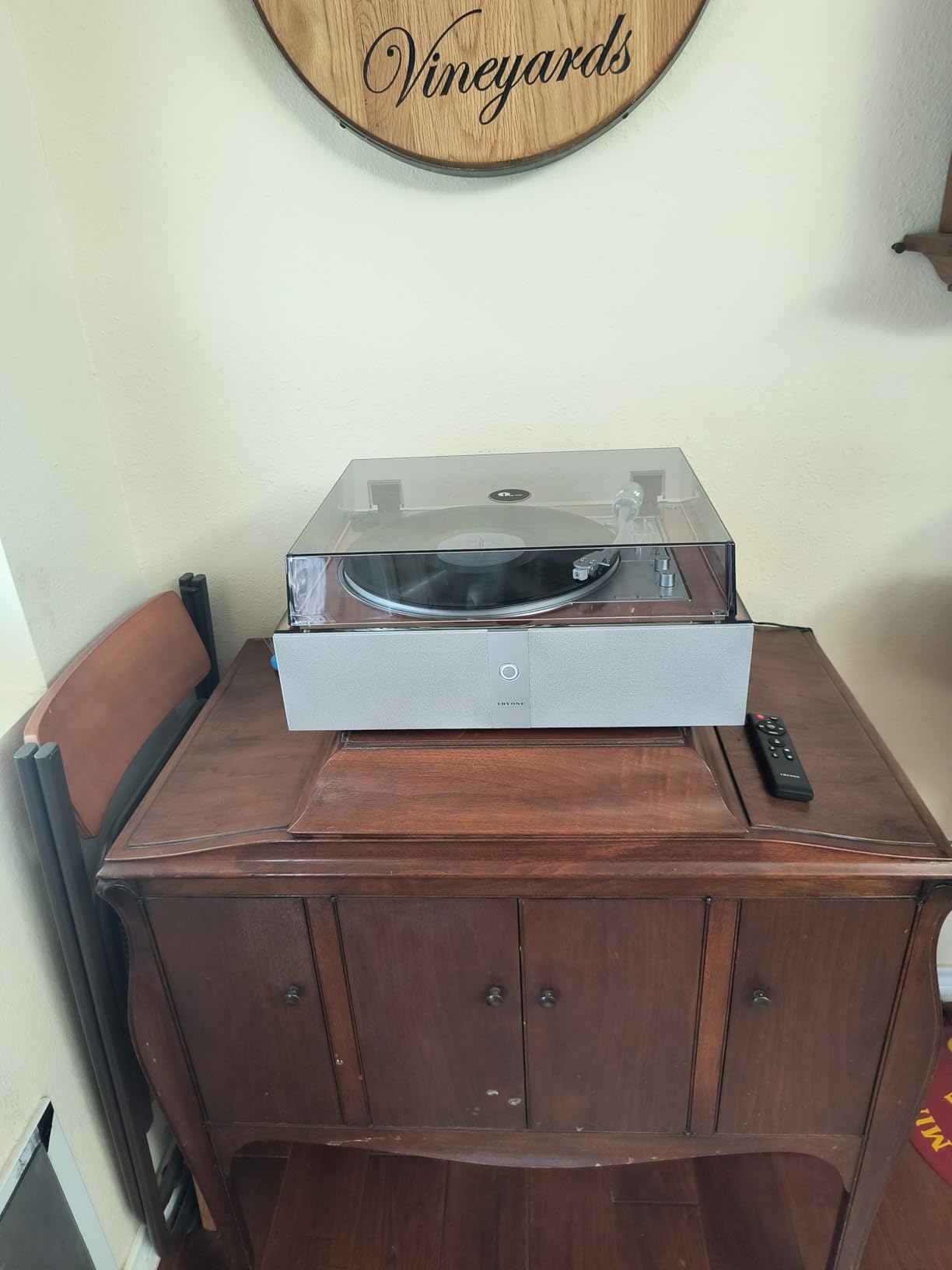 1 BY ONE Fully Automatic Record Player, All-in-One Vinyl Turntable | Automatic Repeat Function, Remote Control, Built in Speakers & DSP, Phono Preamp, AT-3600L Cartridge, Belt Drive 2-Speeds customer photo 1