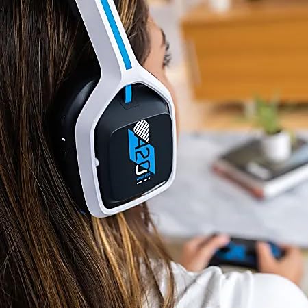 ASTRO Gaming Logitech G A20 Gen 2 Wireless Headset Xbox - White/Green | Compatible with Series X | S, One customer photo 1