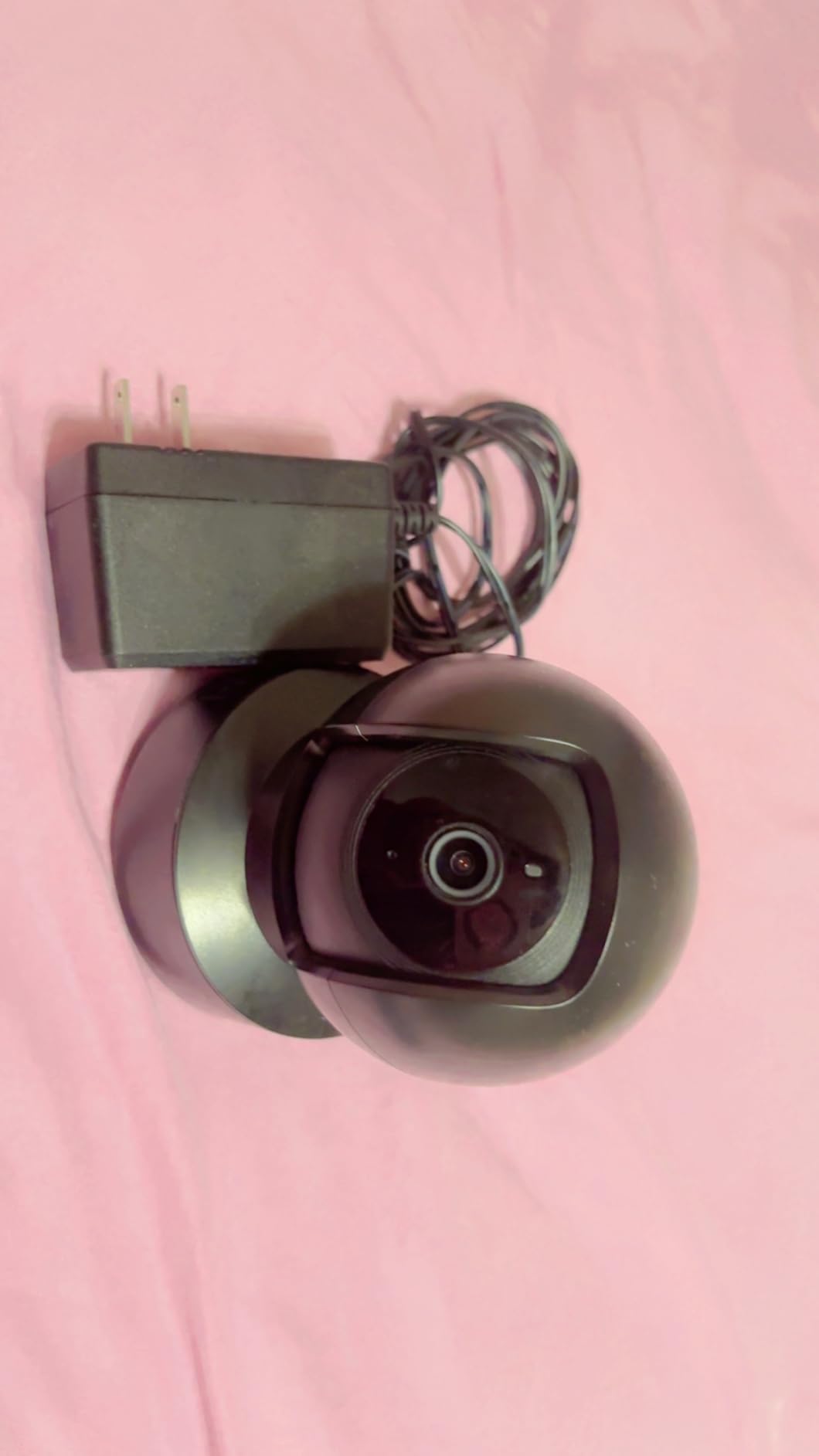 Kasa 1080p Indoor Pan/Tilt Wired Security Camera, Baby & Pet Monitor, EC70 - Motion Detection & Tracking, 2-Way Audio, Night Vision, Subscription-Free Local Storage or Optional Cloud customer photo 1