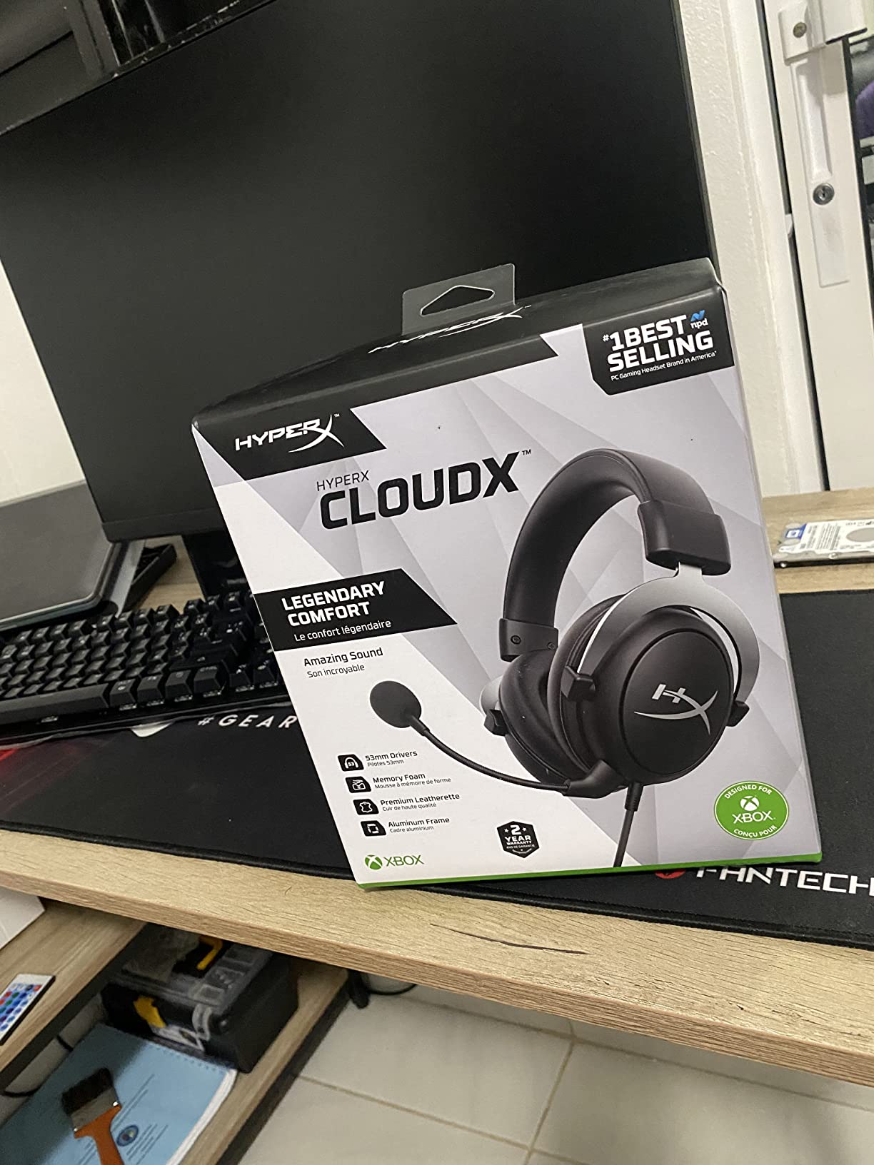 CloudX, Official Xbox Licensed Gaming Headset, Compatible with Xbox One and Series X|S, Memory Foam Ear Cushions, Detachable Noise-Cancelling Mic, in-line Audio Controls, Black/ Silver customer photo 1