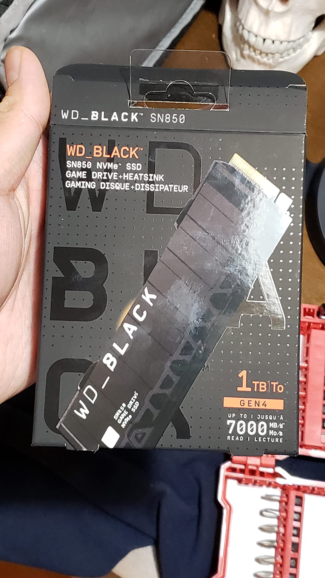 WD_BLACK 1TB SN850 NVMe Internal Gaming SSD Solid State Drive with Heatsink - Works with PlayStation 5, Gen4 PCIe, M.2 2280, Up to 7,000 MB/s - WDS100T1XHE customer photo 1