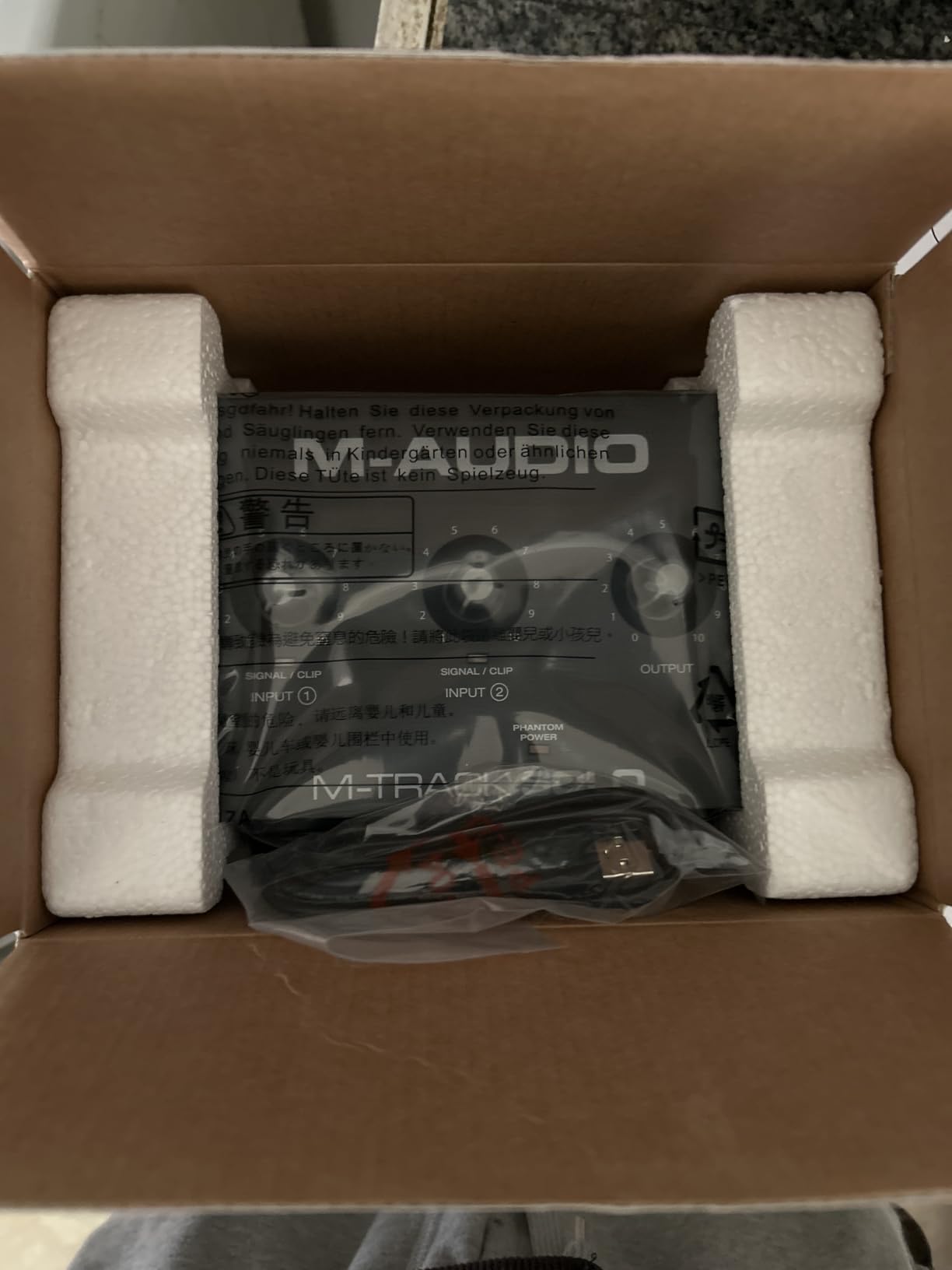 M-AUDIO M-Track Solo USB Audio Interface | XLR, Line and DI Inputs, Professional Software Suite for Recording, Streaming, and Podcasting customer photo 1