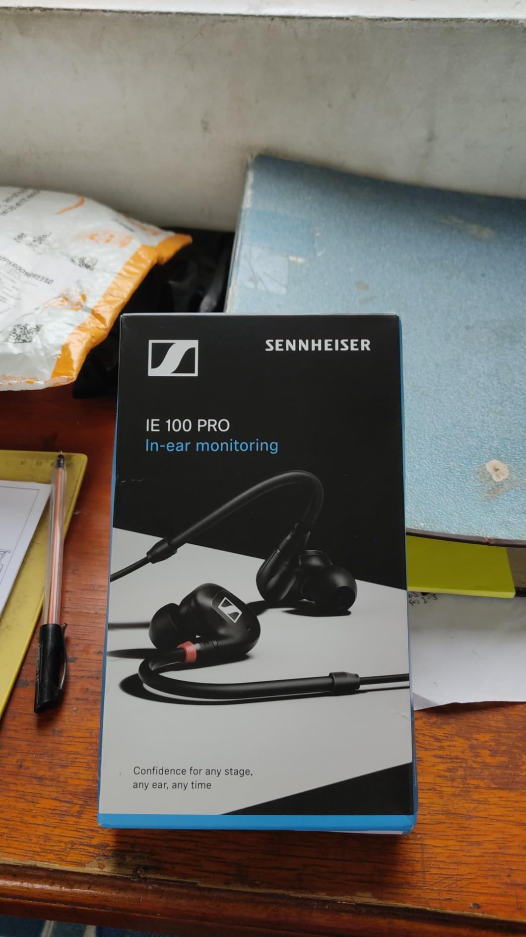 SENNHEISER Professional IE 100 PRO Dynamic In-Ear Monitoring Headphones, Clear | Dynamic transducer with 3.5mm jack cable and ear adapters for monitoring, rehearsal and performance customer photo 2