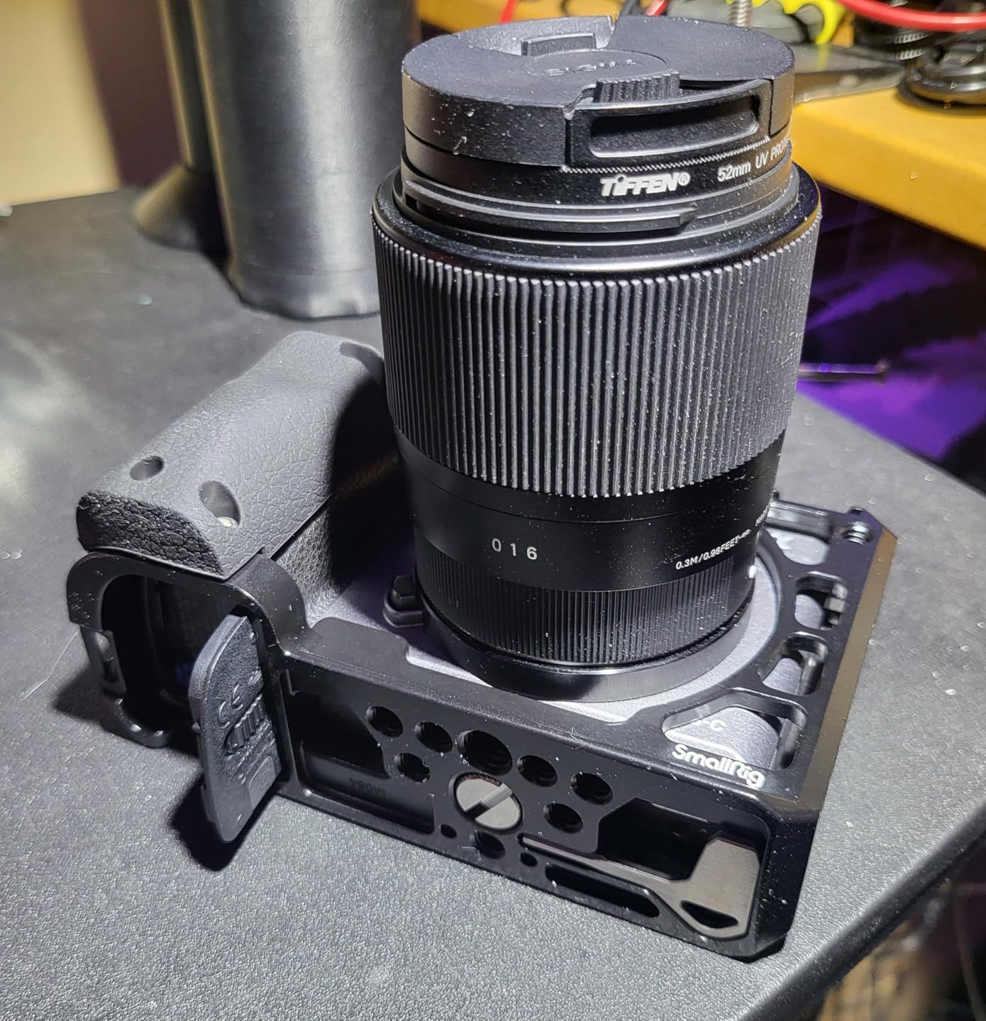 SmallRig Cage with Silicone Handgrip & Cold Shoe for Sony a6100, a6300, a6400-3164 customer photo 2