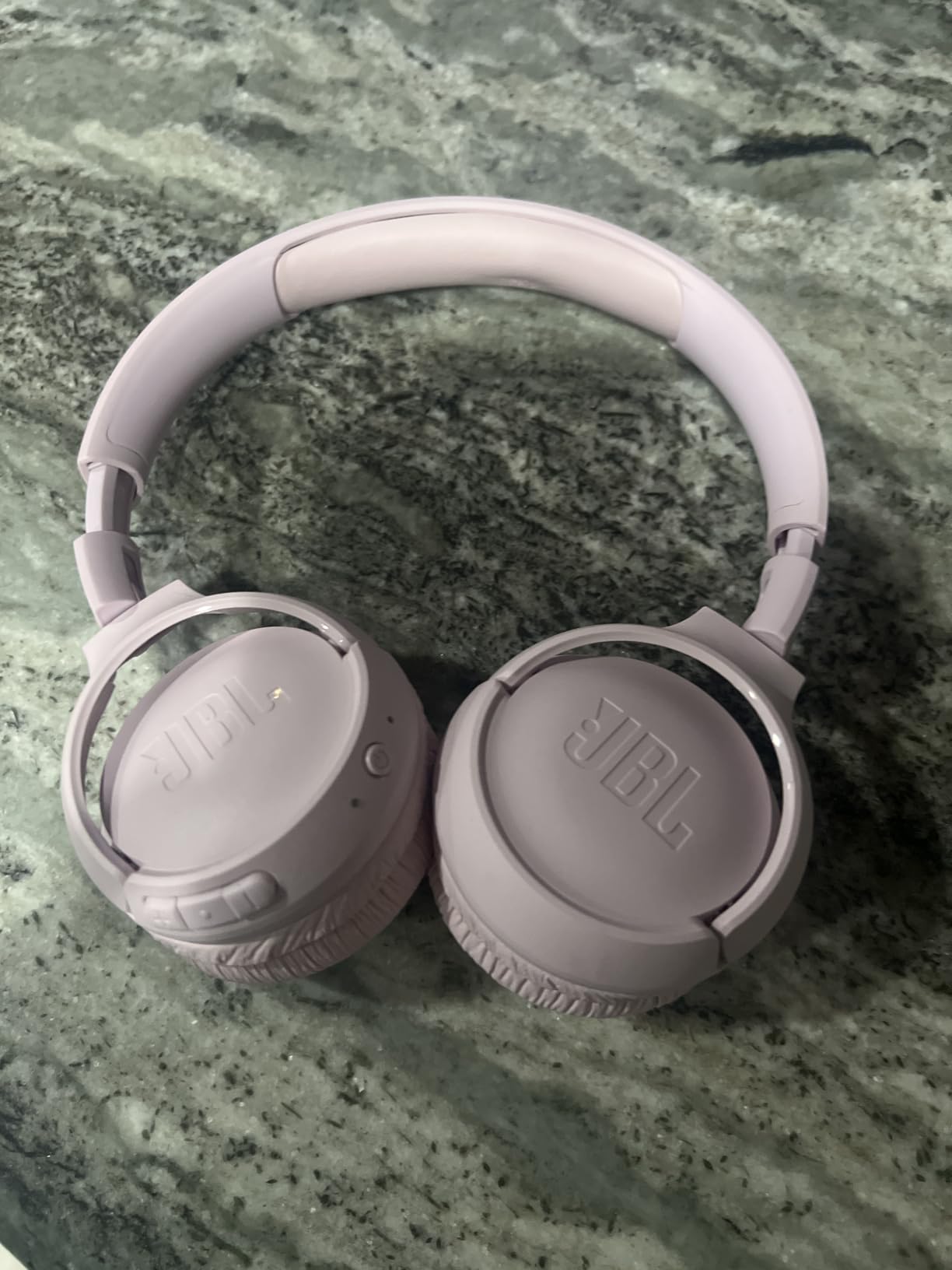 JBL Tune 510BT - Bluetooth On-Ear Headphones with 40 Hours Battery, Microphone, Foldable, Android and iOS Compatible (Black) customer photo 2