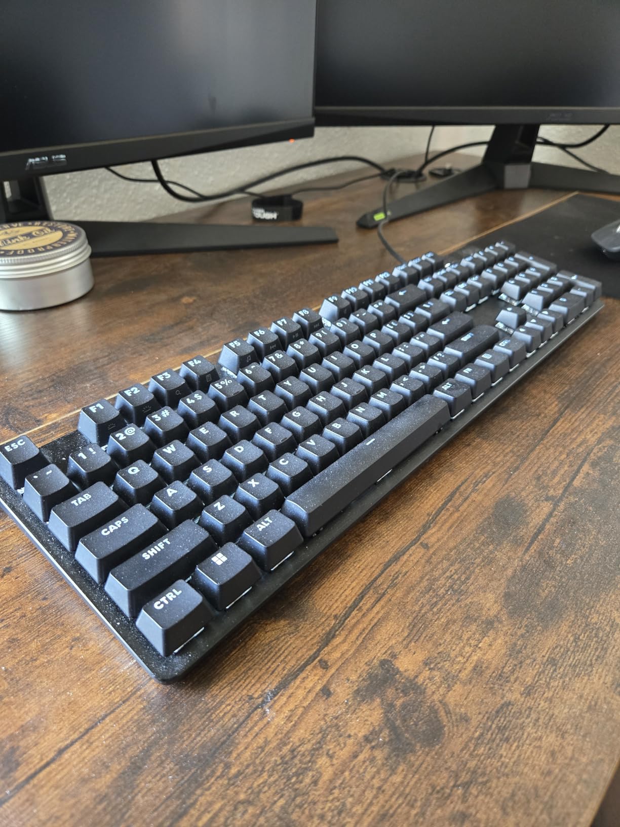 Logitech G413 SE Full-Size Mechanical Gaming Keyboard - Black | Backlit, anti-ghosting, compatible with Windows and macOS, aluminum material customer photo 1