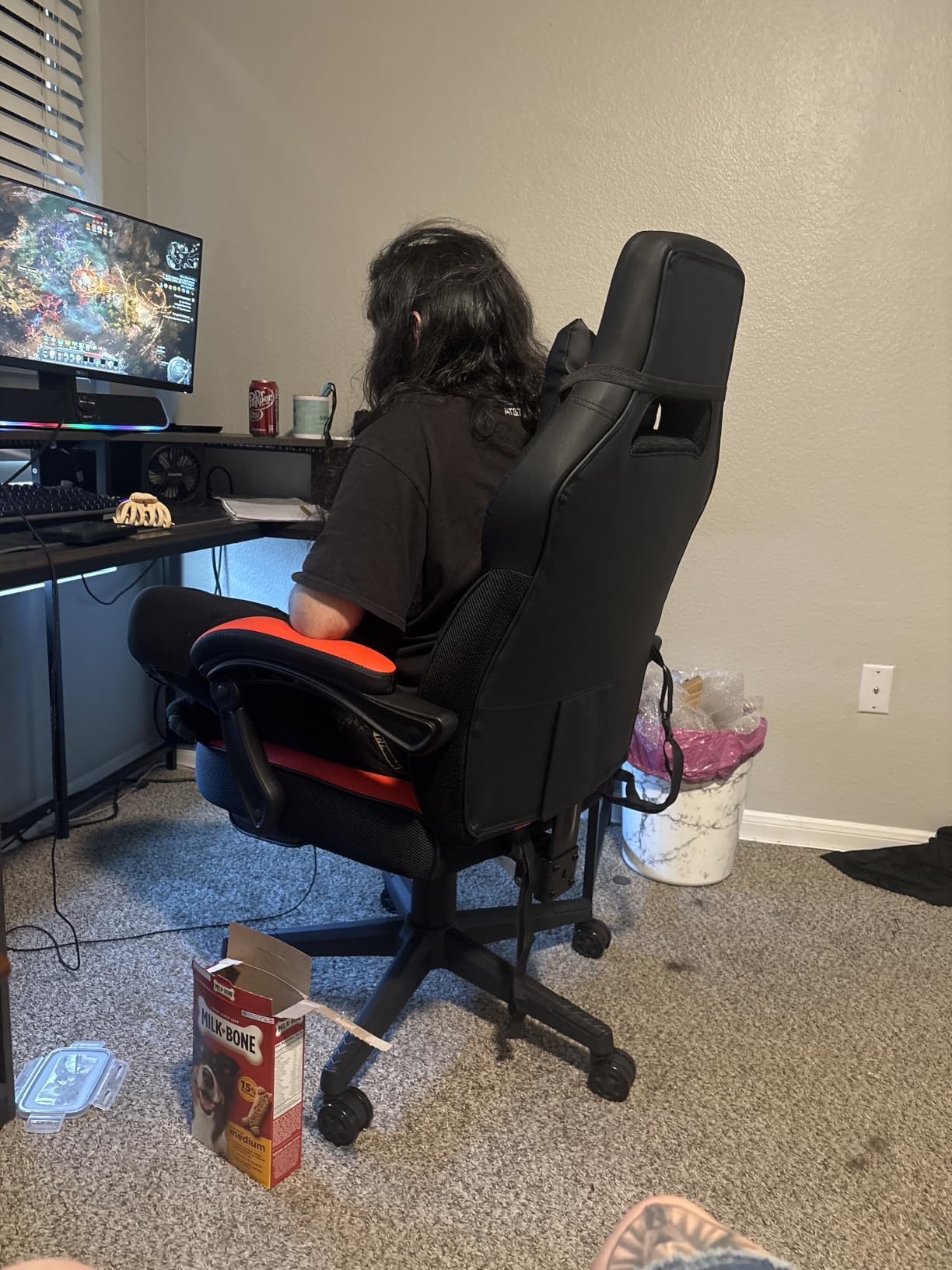 LEMBERI Big and Tall Gaming Chair, 400lb Capacity, Red | Heavy-duty steel frame, wide seat & high back, PU leather, reinforced footrest, linkage armrests for PC desk & office customer photo 1
