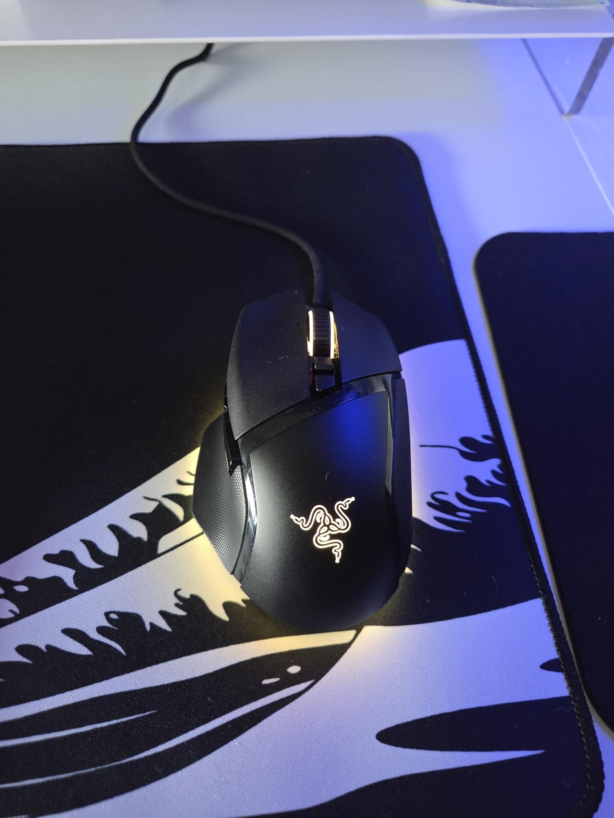 Razer Basilisk V3 Customizable RGB Wired Ergonomic Gaming Mouse, Black | Fastest Gaming Mouse Switch, Chroma RGB Lighting, 26K DPI Optical Sensor, 11 Programmable Buttons, HyperScroll Tilt Wheel customer photo 2
