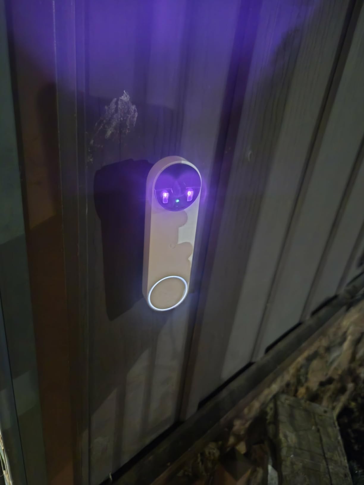 Google Nest Doorbell (Battery) - Snow | 6x digital zoom video doorbell, HD, 24/7 live view, Night vision, HDR, works with Google Home & Gemini customer photo 2