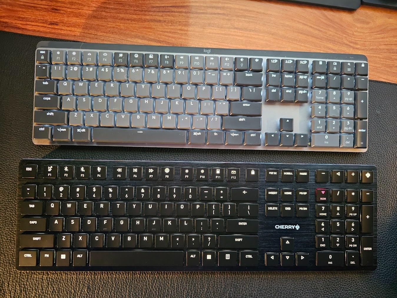 Logitech MX Mechanical Mini Wireless Illuminated Keyboard Tactile Quiet | Low-profile full-size, 3 device Bluetooth pairing, Smart backlight auto-adjusts, USB-C rechargeable, Up to 15 day battery customer photo 2