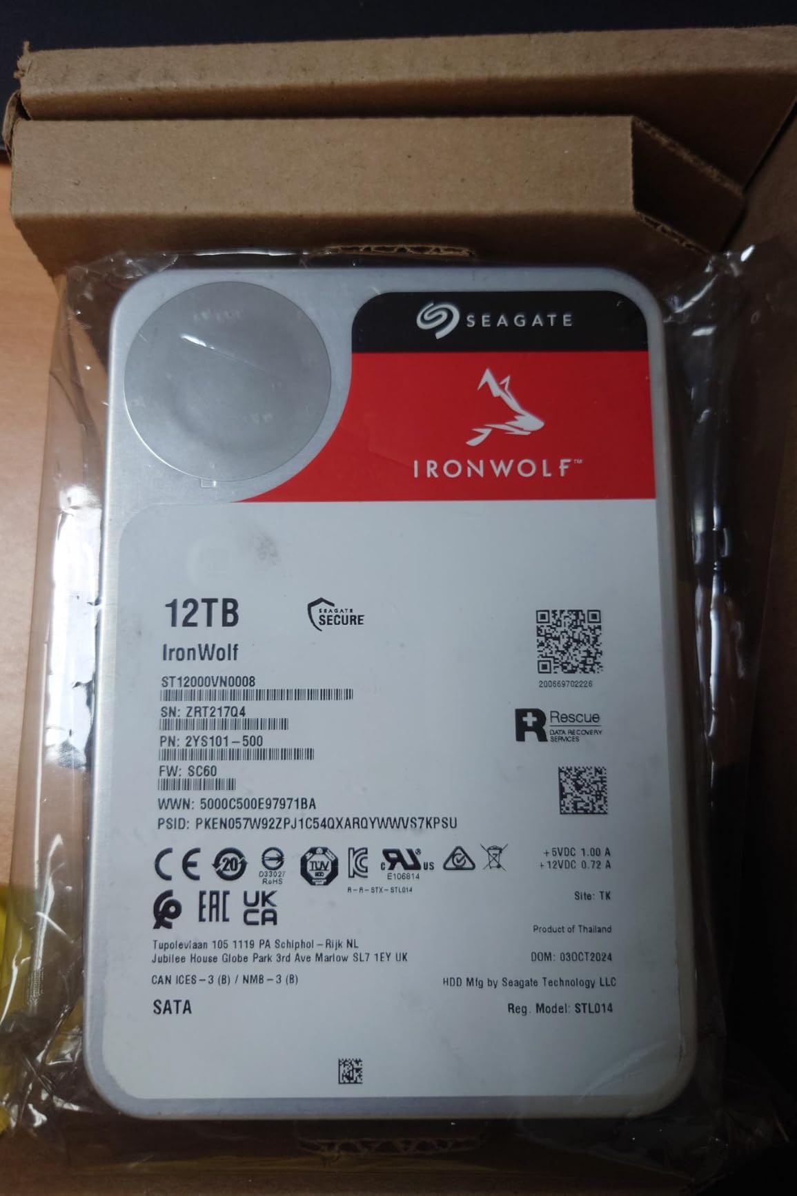 Seagate IronWolf 4TB NAS Internal Hard Drive CMR 3.5 Inch SATA 6Gb/s 5400 RPM 64MB Cache for RAID Network Attached Storage Rescue Services (ST4000VNZ06/006) customer photo 2