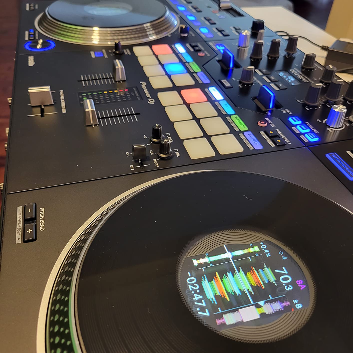 Pioneer DJ DDJ-REV7 2-Channel Motorized Battle DJ Controller, Serato customer photo 2