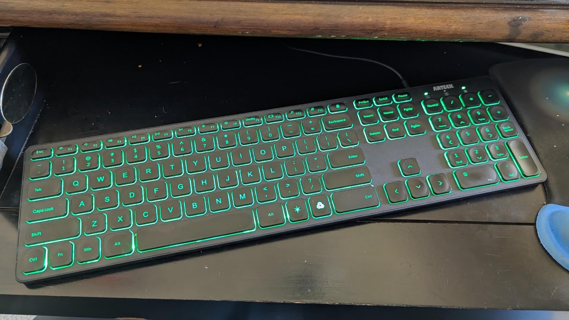 Arteck Backlit USB Wired Full Size Keyboard with Media Hotkey for PC and Laptop customer photo 1