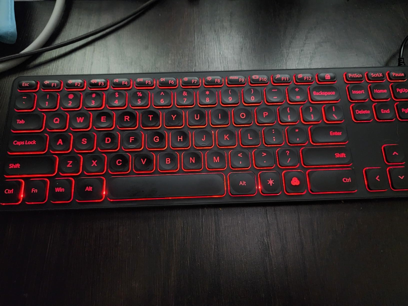 Arteck Backlit USB Wired Full Size Keyboard with Media Hotkey for PC and Laptop customer photo 2