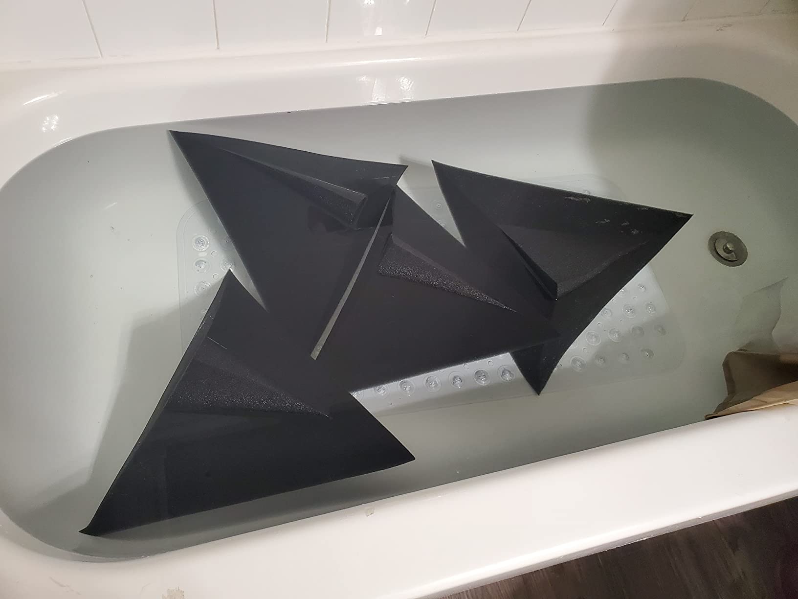 Foroomaco Triangular Pyramid Bass Traps for Ceiling Corners, 4 Pack, Black | 16.5 in face, 12 in deep sound absorbing acoustic foam for bass control in studios, podcast rooms and home theaters customer photo 2