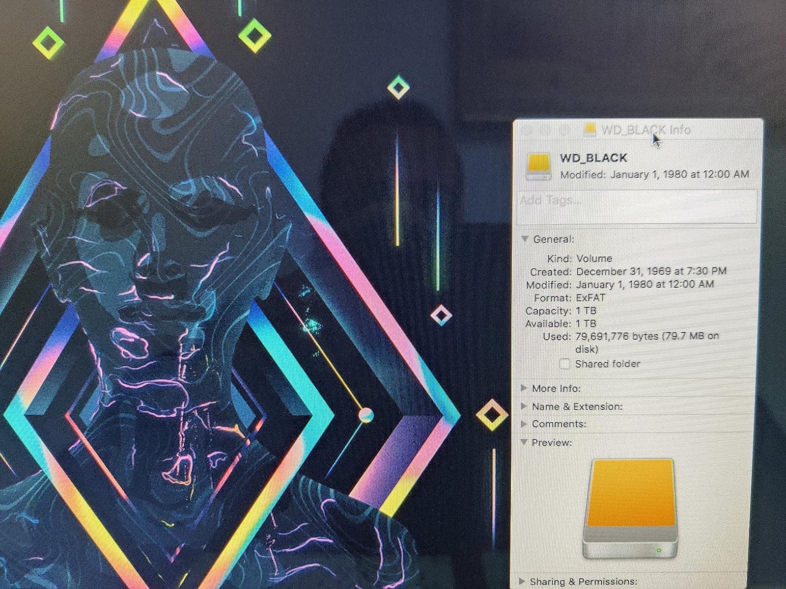 Western Digital 1TB P40 Game Drive SSD - Up to 2,000MB/s, RGB Lighting, Portable External Solid State Drive , Compatible with Playstation, Xbox, PC, & Mac - WDBAWY0010BBK-WESN customer photo 1