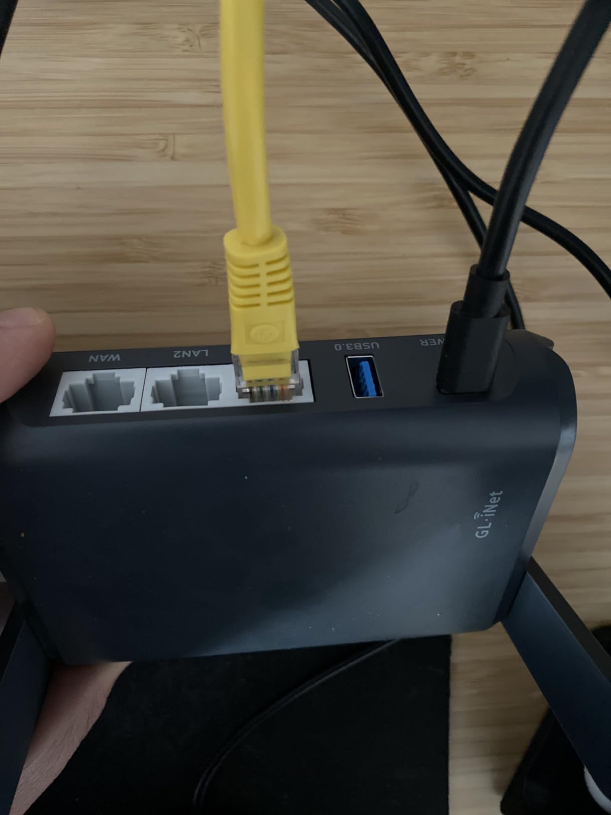 GL.iNet GL-AXT1800 Slate AX Pocket-Sized Wi-Fi 6 Travel Router with VPN | Dual-band Wi-Fi 6 speeds up to 1800 Mbps, MU-MIMO and OFDMA, connects up to 120 devices simultaneously customer photo 2